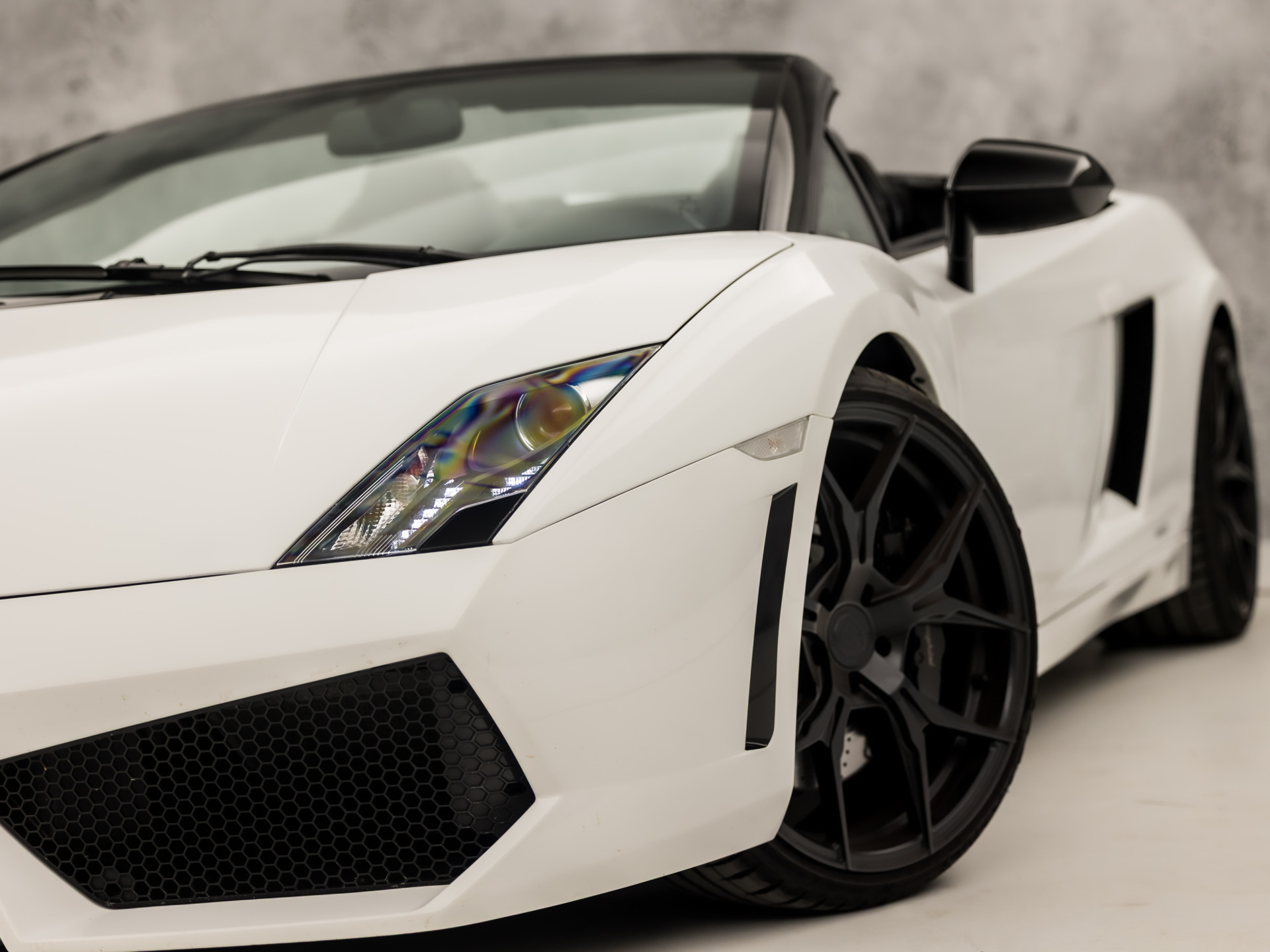 Lamborghini Gallardo 5.2 V10 LP560-4 Automaat 561Pk (FACELIFT, FRONT LIFT, CAMERA, LEDEREN SPORTSTOELEN, SOFT TOP, NAVIGATIE)
