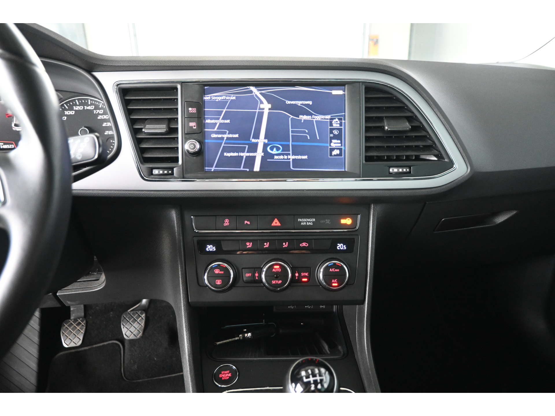 SEAT Leon 1.5 TSI Style Ultimate Edition Clima Navigatie Cruise Control 1e Eigenaar Rijklaarprijs! Inruil Mogelijk!
