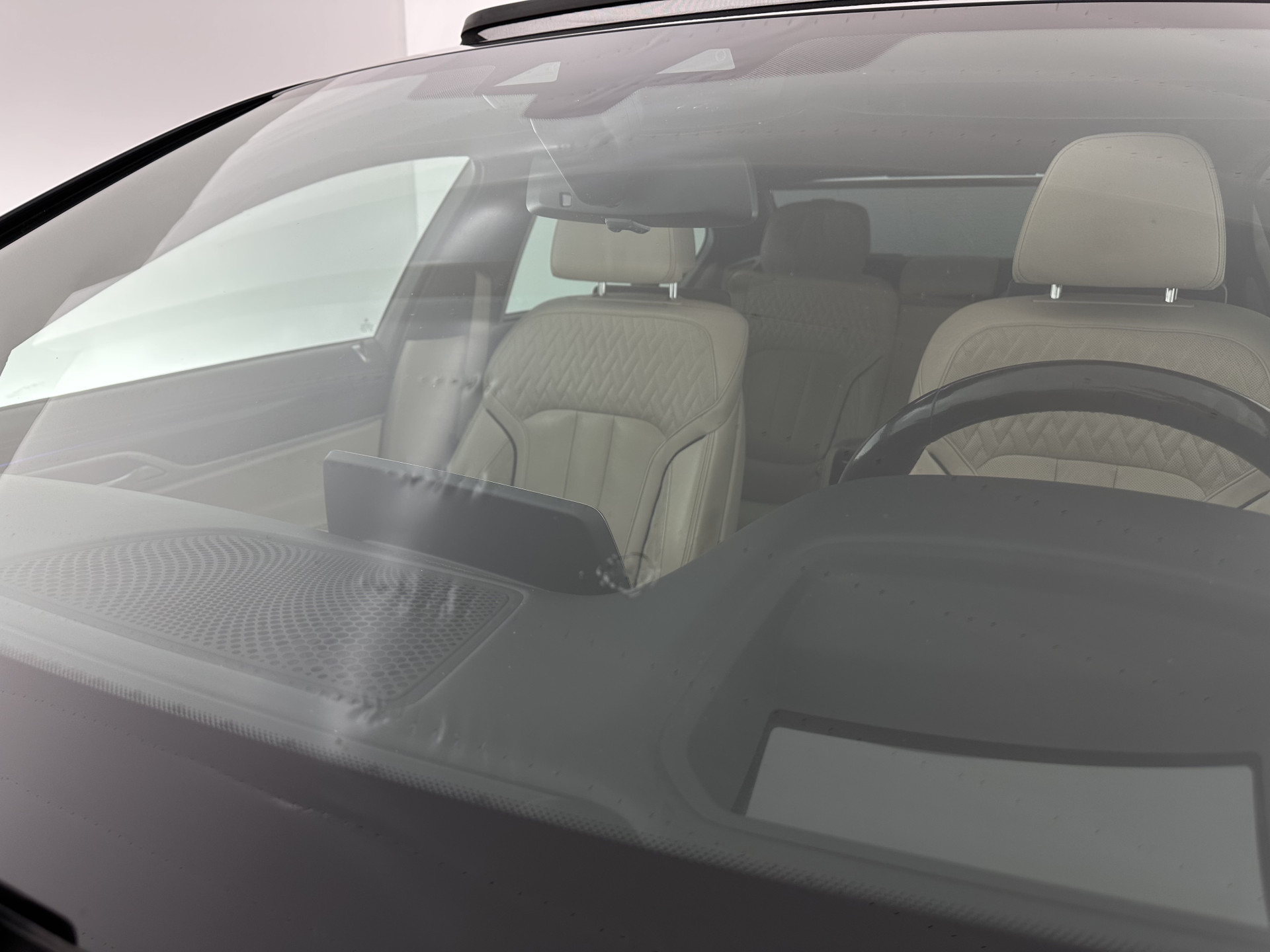 BMW 7-serie 740Le xDrive iPerformance High Executive (Plug-In) Aut. *PANO | LEATHER | MASSAGE | HARMAN/KARDON | MEMORY-PACK | BLIS | TOPVIEW |  HEAD-UP | ADAPTIVE-CRUISE | FULL-LED | ENTERTAINMENT | DAB+ | ..