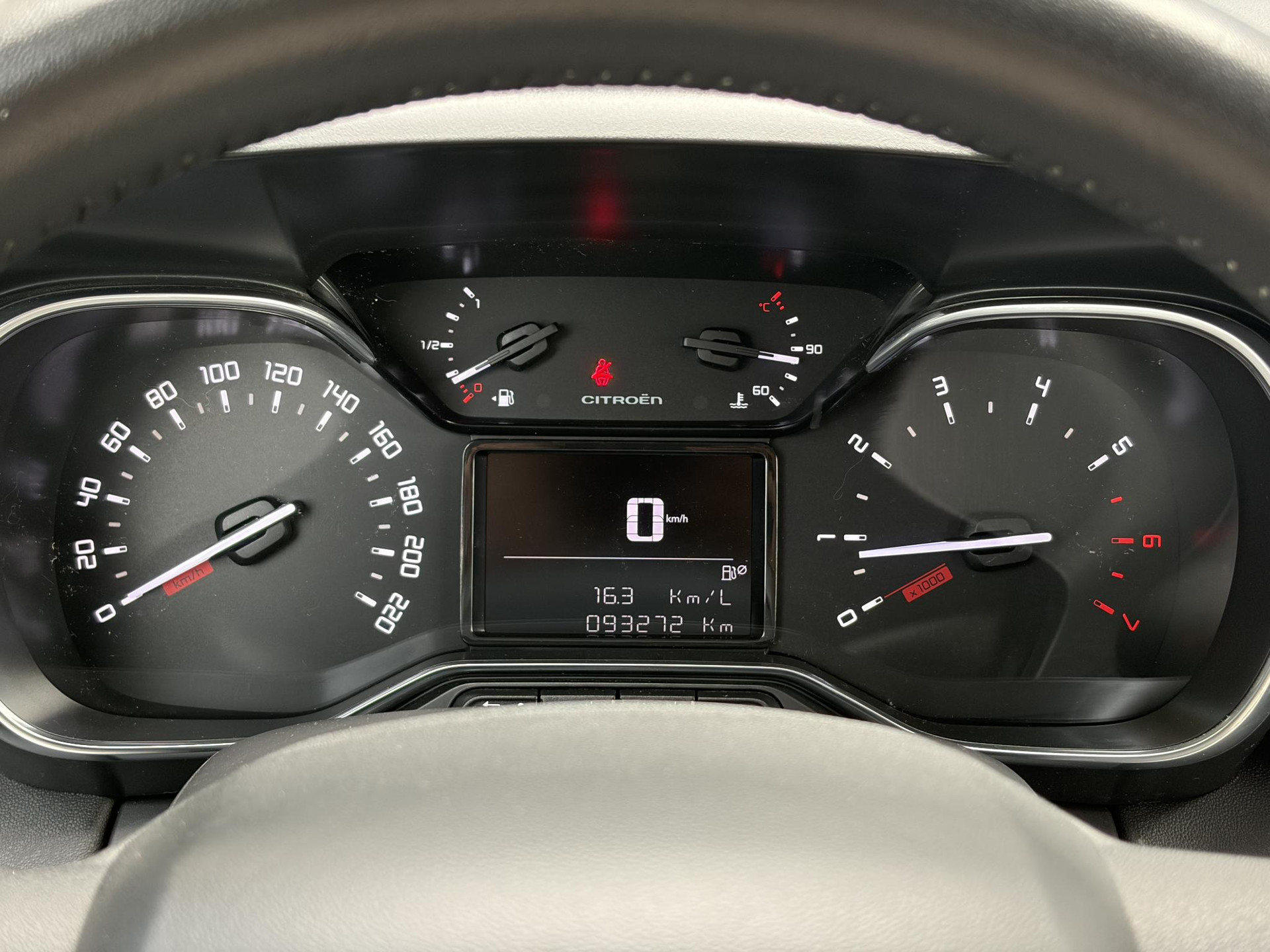 Citroen C3 Aircross 1.2 PureTech Feel ✓1e Eigenaar✓D-riem vv in 08-2026✓Draadloze telefoonlader✓Carplay✓Navi✓Clima✓Cruise✓Pdc✓Rijstrooksensor✓Bj 10-2018✓Lm velgen✓N.A.P✓Apk tot 11-2027