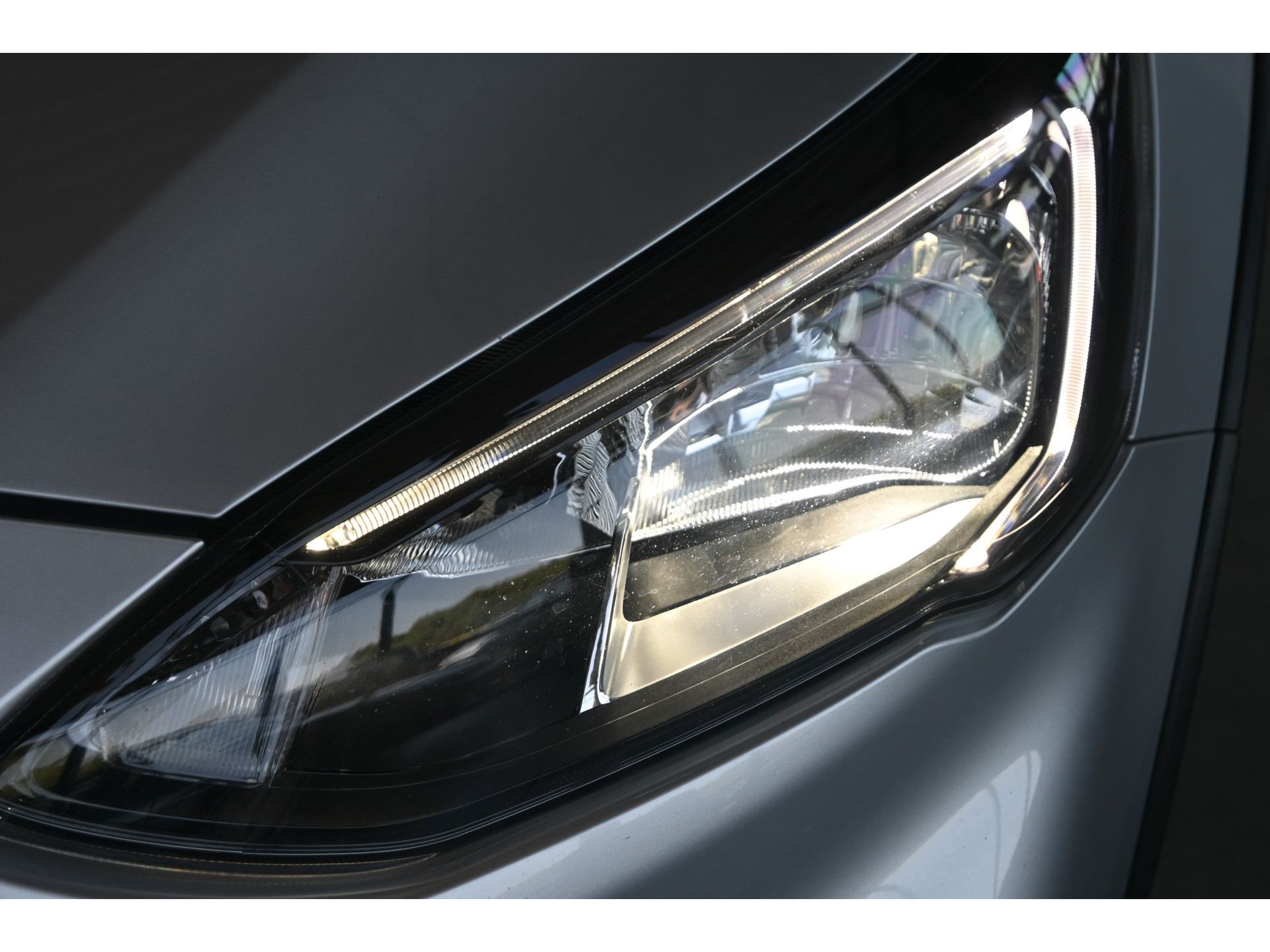 Ford Focus Wagon 1.0 Active Business Automaat Navigatie Carplay LED Rijklaarprijs Inruil Mogelijk!