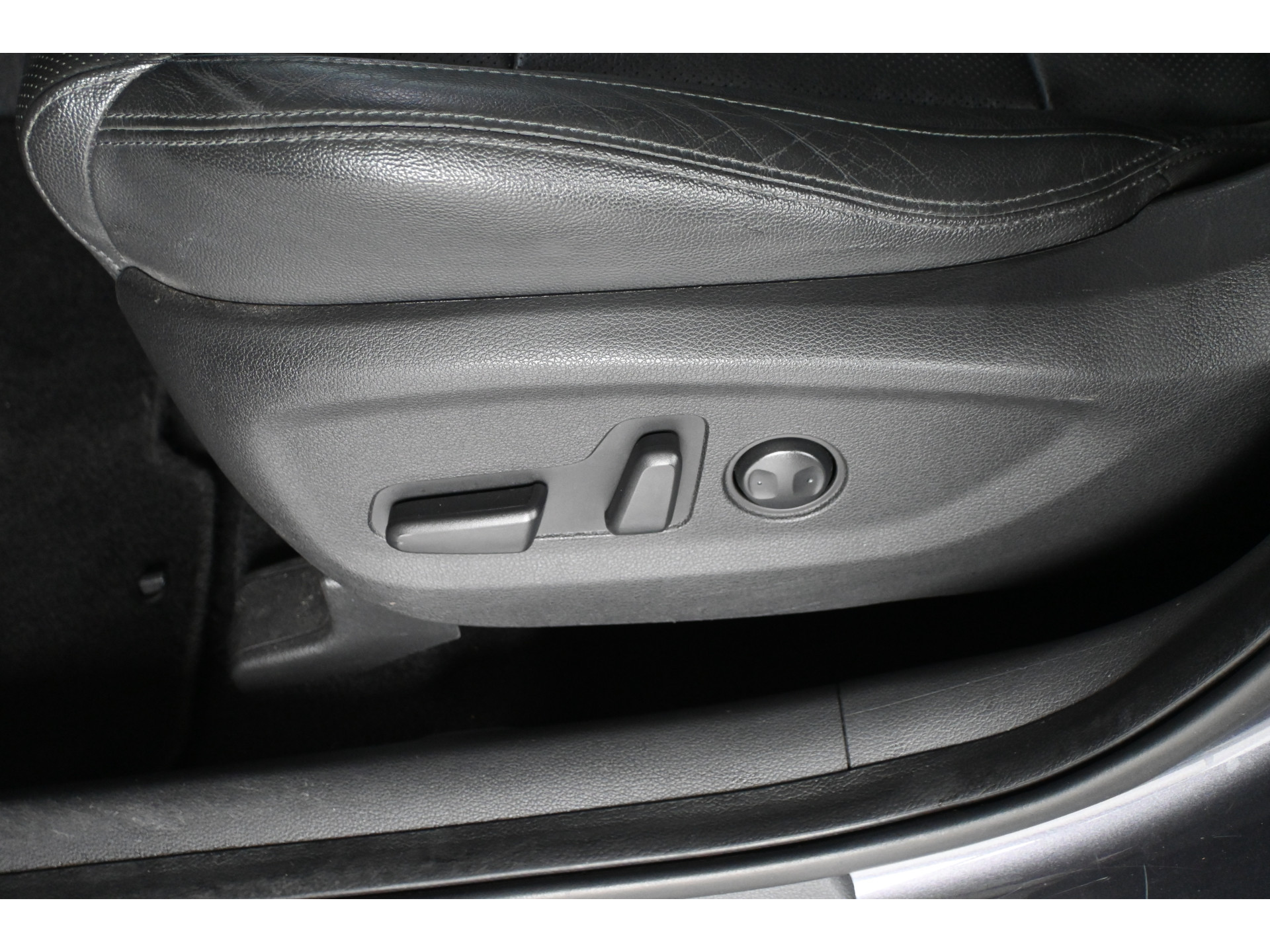 Hyundai Tucson 1.6 T-GDi Comfort 4WD Automaat Cruise Clima Trekhaak Panoramadak Stoelverwarming Goed Onderhouden! Inruil Mogelijk!