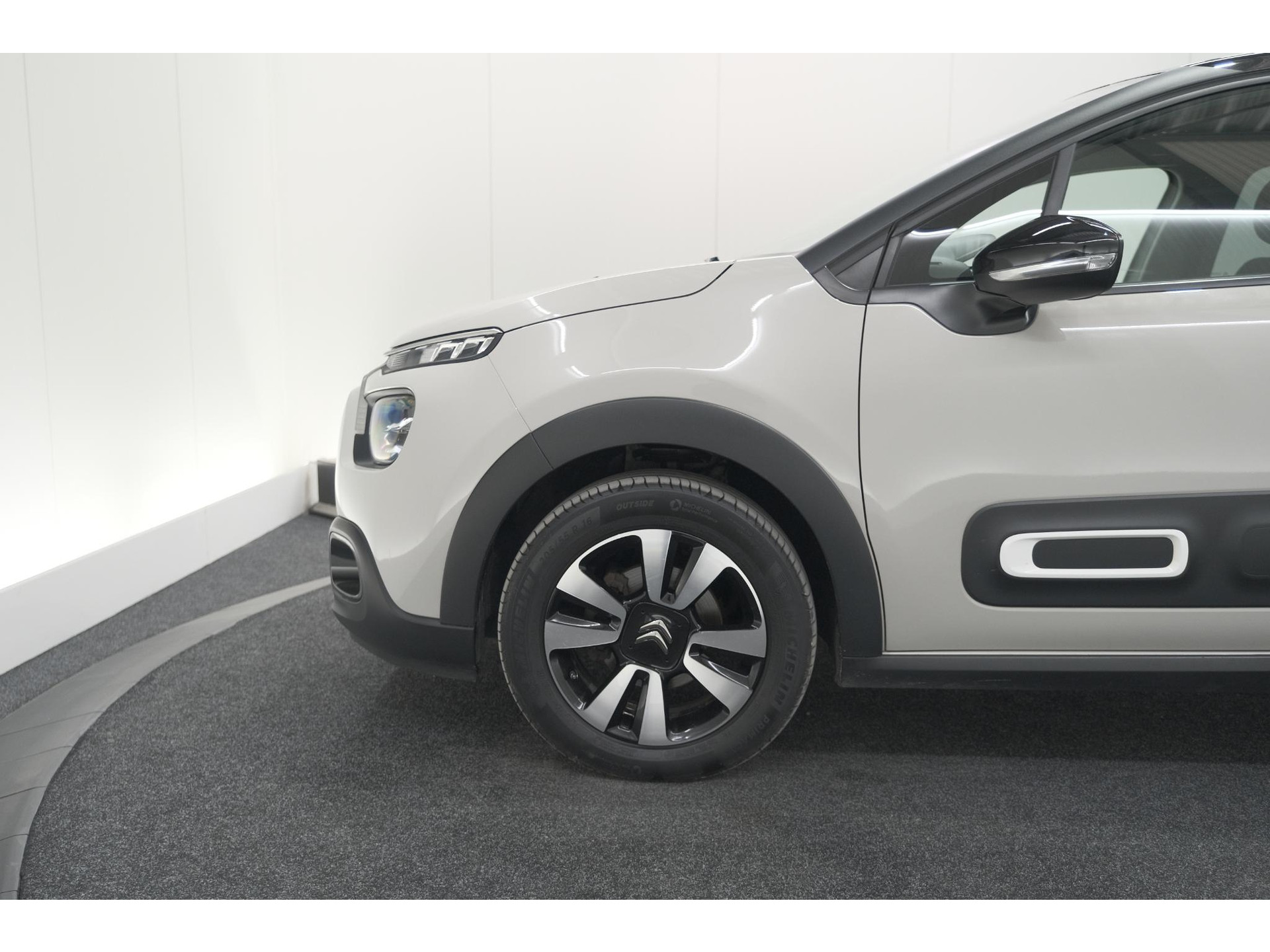 Citroen C3 PureTech 82 S&S Feel Edition | Apple Carplay | Parkeersensoren | Stoelverwarming | Climate Control