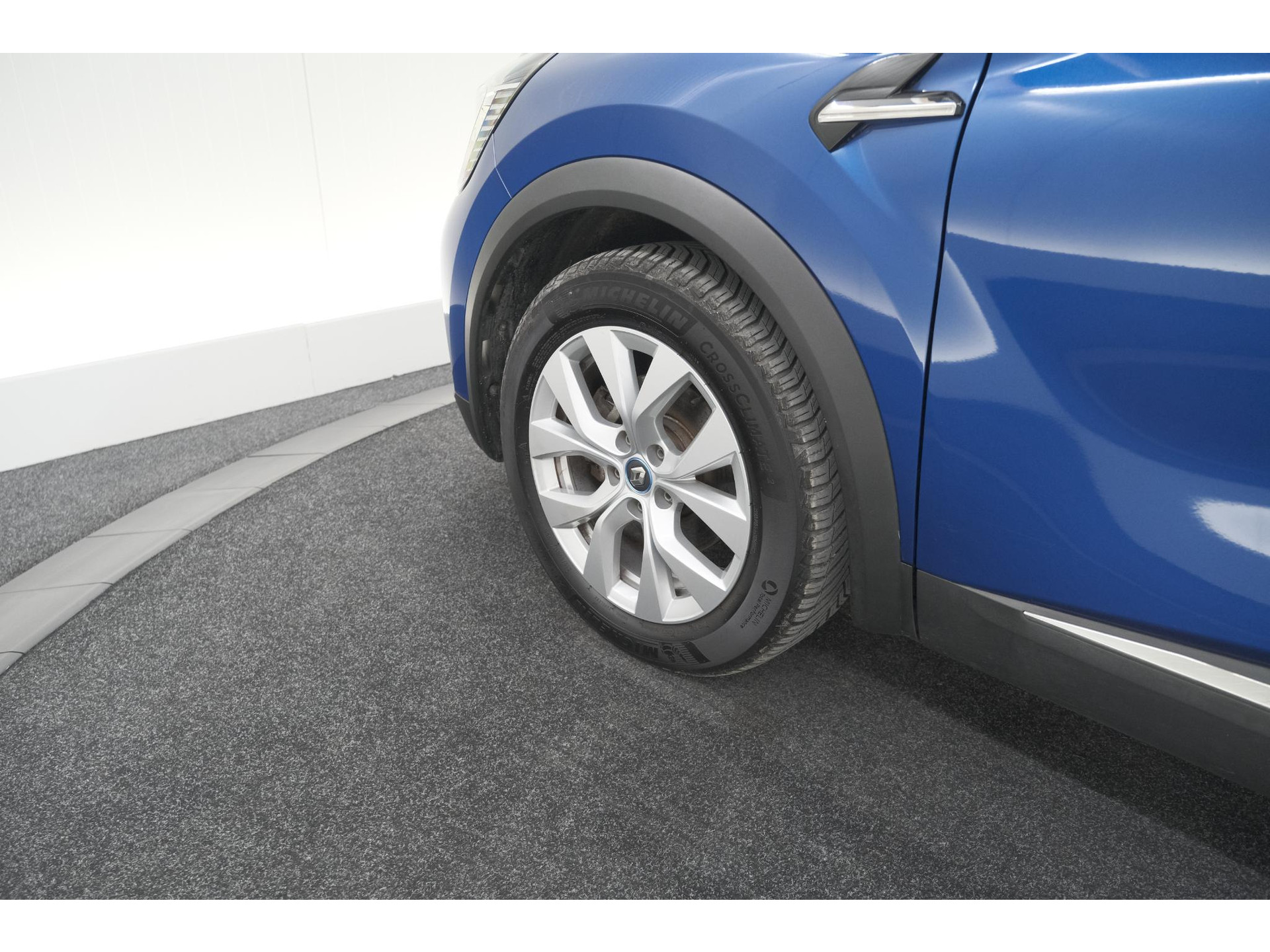 Renault Captur 1.6 E-Tech Plug-in Hybrid 160 Intens | Camera | 9.3 Inch Groot Scherm | Apple Carplay | Parkeersensoren