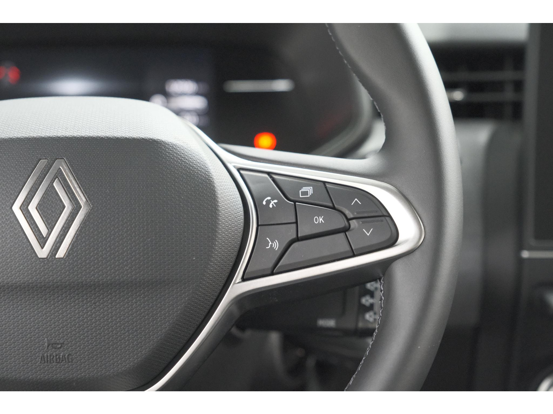 Renault Clio 1.6 E-Tech Full Hybrid 145 Evolution | Apple Carplay | Parkeersensoren | LED | Cruise Control