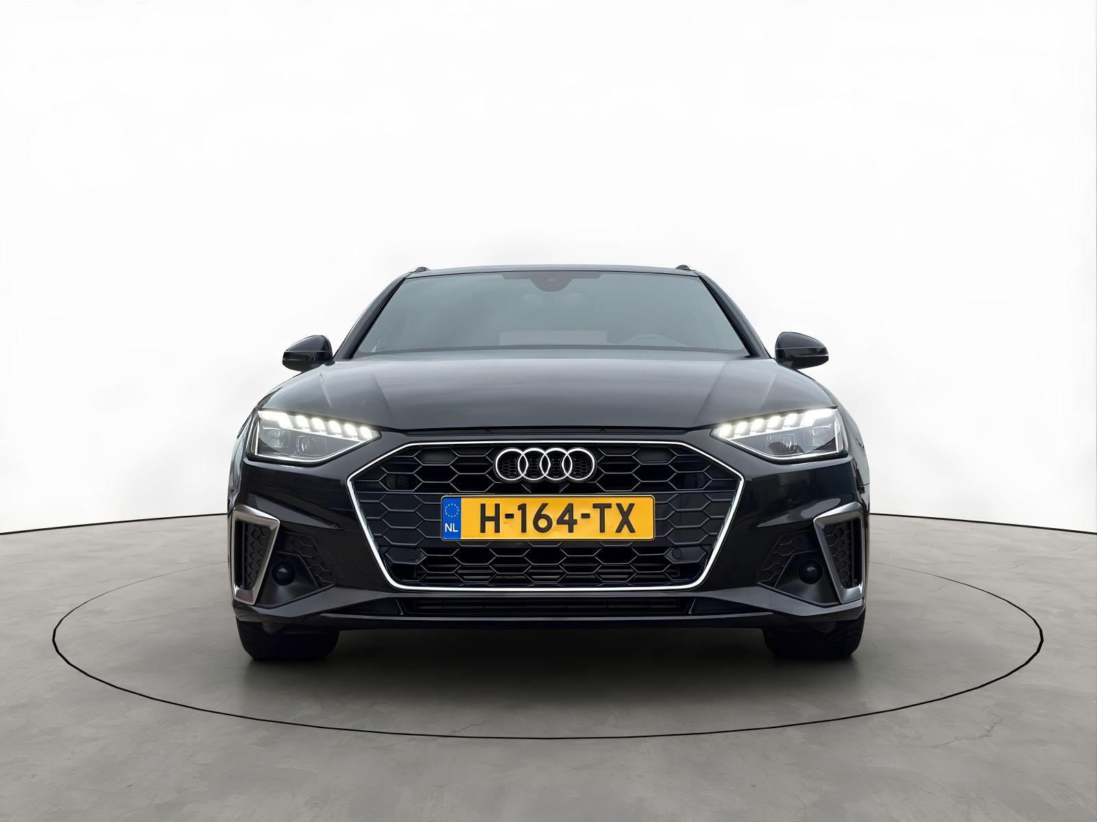 Audi A4 Avant 35 TFSI 2X S-Line *NL-AUTO*