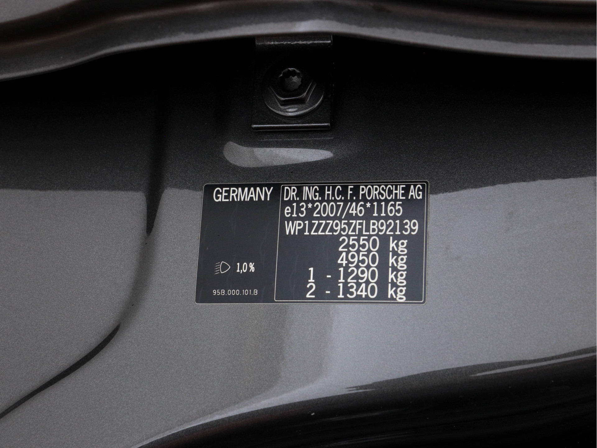 Porsche Macan 3.6 Turbo Aut. *PANO | XENON | FULL-LEATHER  | BOSE-SOUND | NL-AUTO | NAVI-PROF | XENON | COMFORT-SEATS | CAMERA | ECC | PDC | ALCANTARA | MODEL-2015*