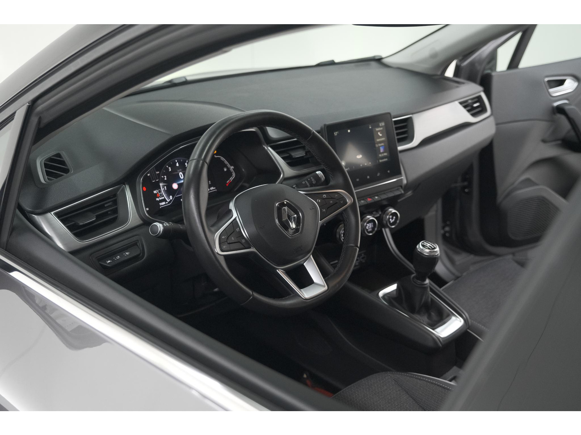 Renault Captur TCe 100 Intens | Trekhaak | Camera | Navigatie | Parkeersensoren