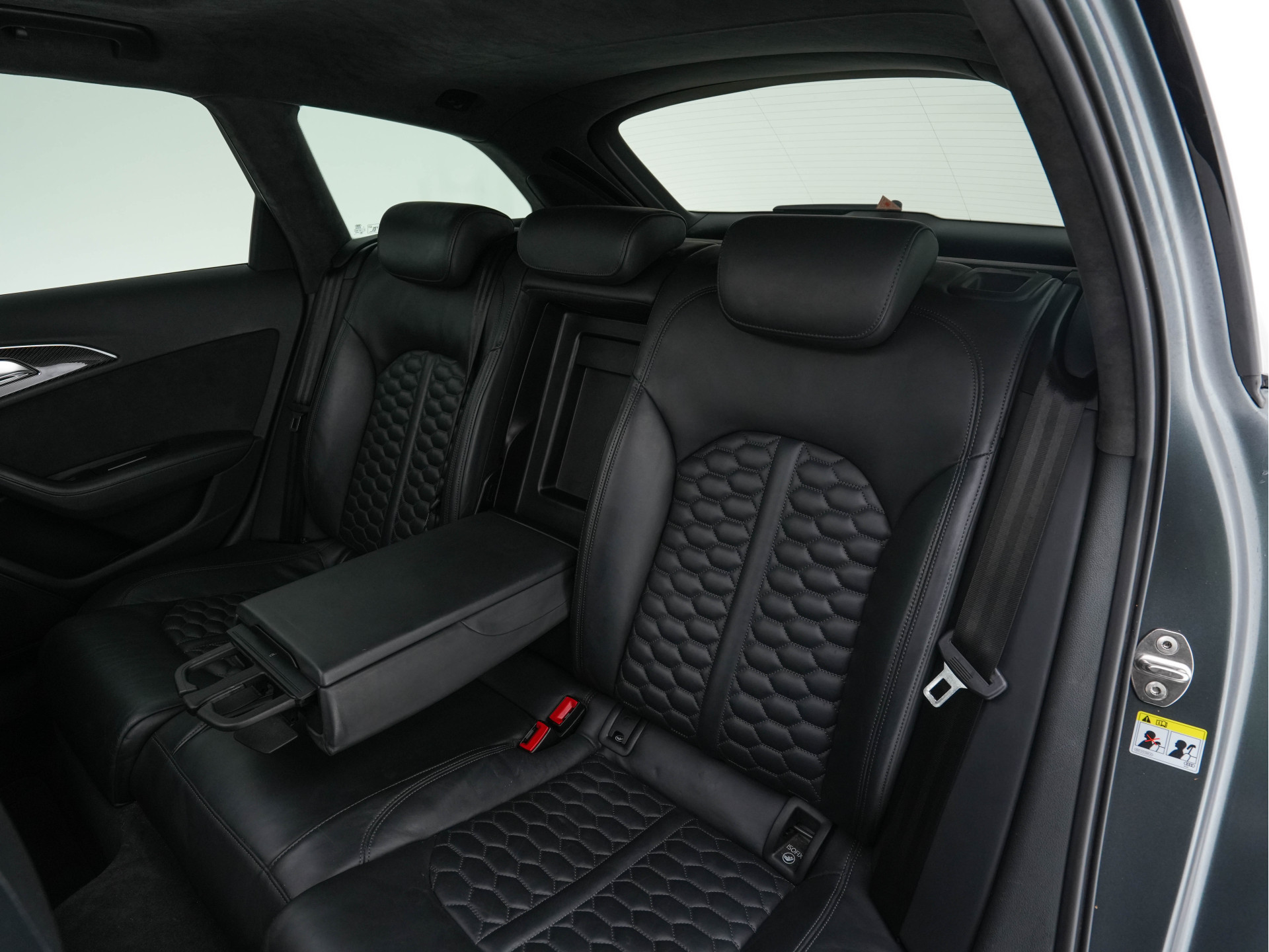 Audi RS6 4.0 TFSI RS6+ ABT ( 1of 50 produced world wide ) Aut. *Only-1-OWNER | CERAMIC-BRAKES | PANO | HEAD-UP | RS-SEATS | LUXURY-LEATHER | MATRIX-LED | ADAPTIVE-CRUISE | BLIND-SPOT | BOSE-SOUND | MEMORY-PACK | TOP-VIEW | KEYLESS | NAVI-FULLMAP | .