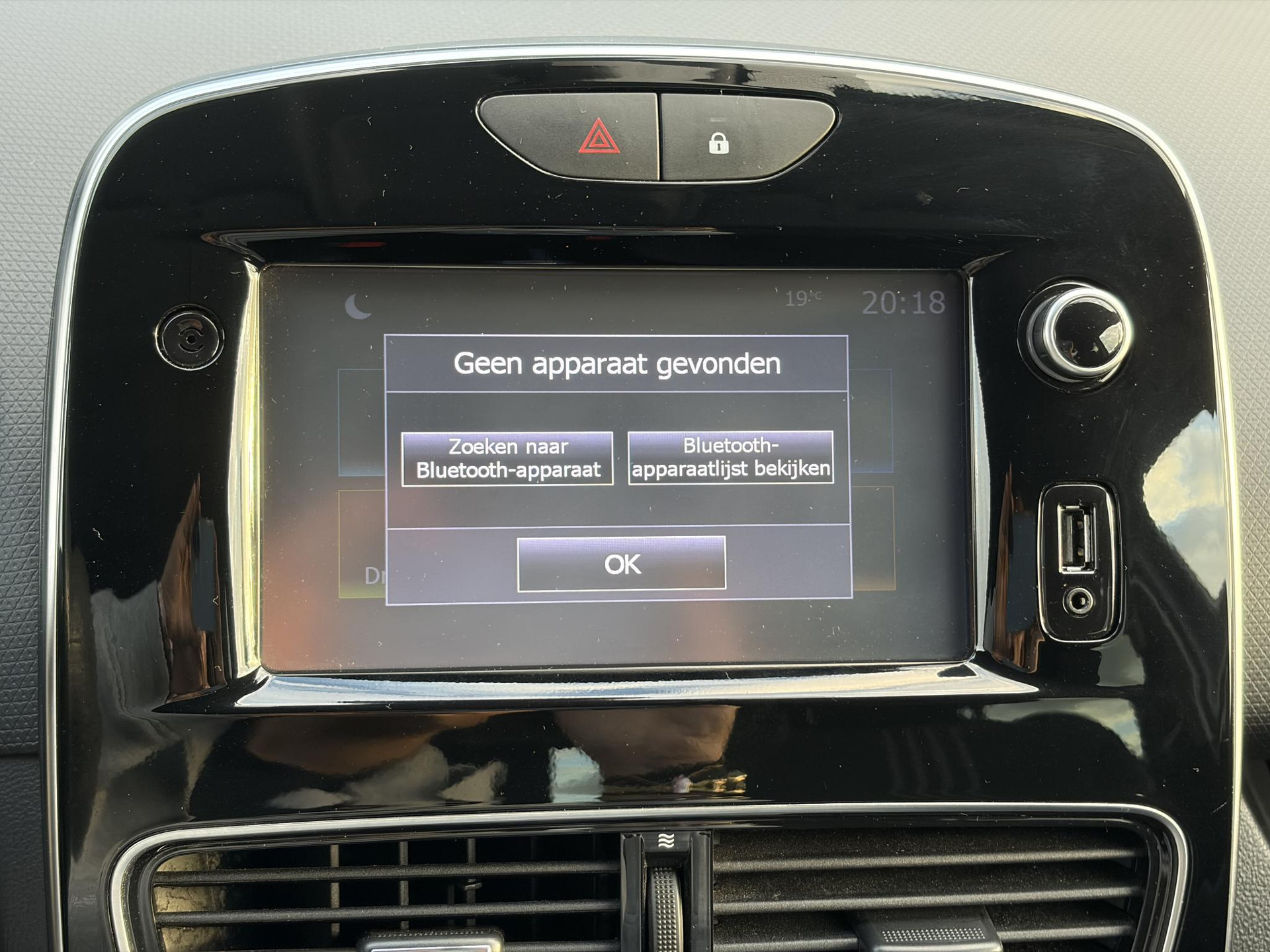 Renault Clio 1.2 TCe GT-Line Automaat l Navi l Keyless l Clima l Cruise l 120pk l 2e Eigenaar l N.A.P. l Pdc l 17''Lmv l Apk tot 03-2027