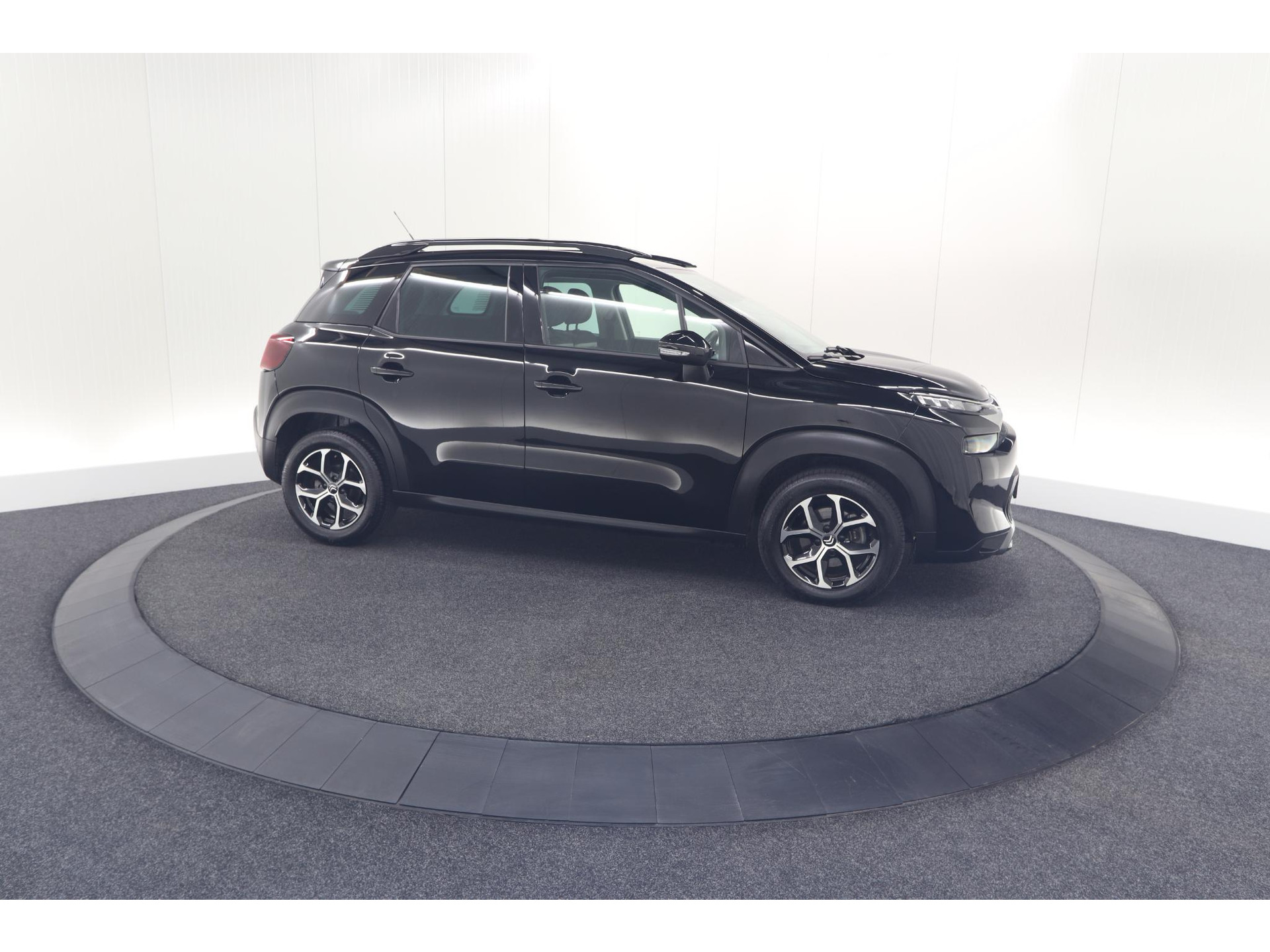 Citroen C3 Aircross PureTech 130 EAT6 Plus | Stoelverwarming | Apple Carplay | Parkeersensoren