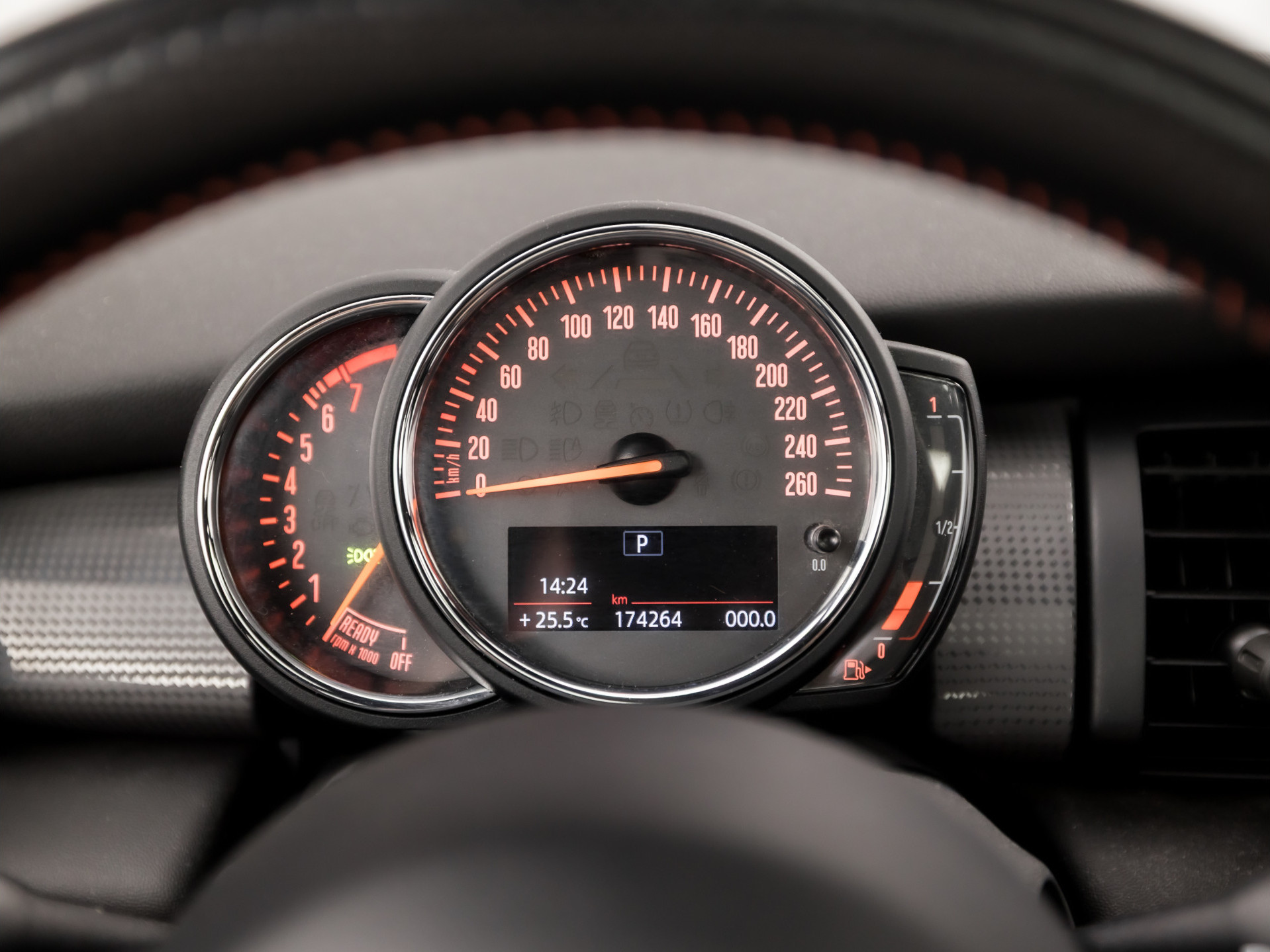 MINI Mini 1.5 Cooper Sport Automaat (PANORAMADAK, JCW PACK, NAVIGATIE, CLIMATE, ZWART HEMEL, SPORTSTOELEN, PARKEERSENSOREN, CRUISE, NIEUWE APK, NIEUWSTAAT)