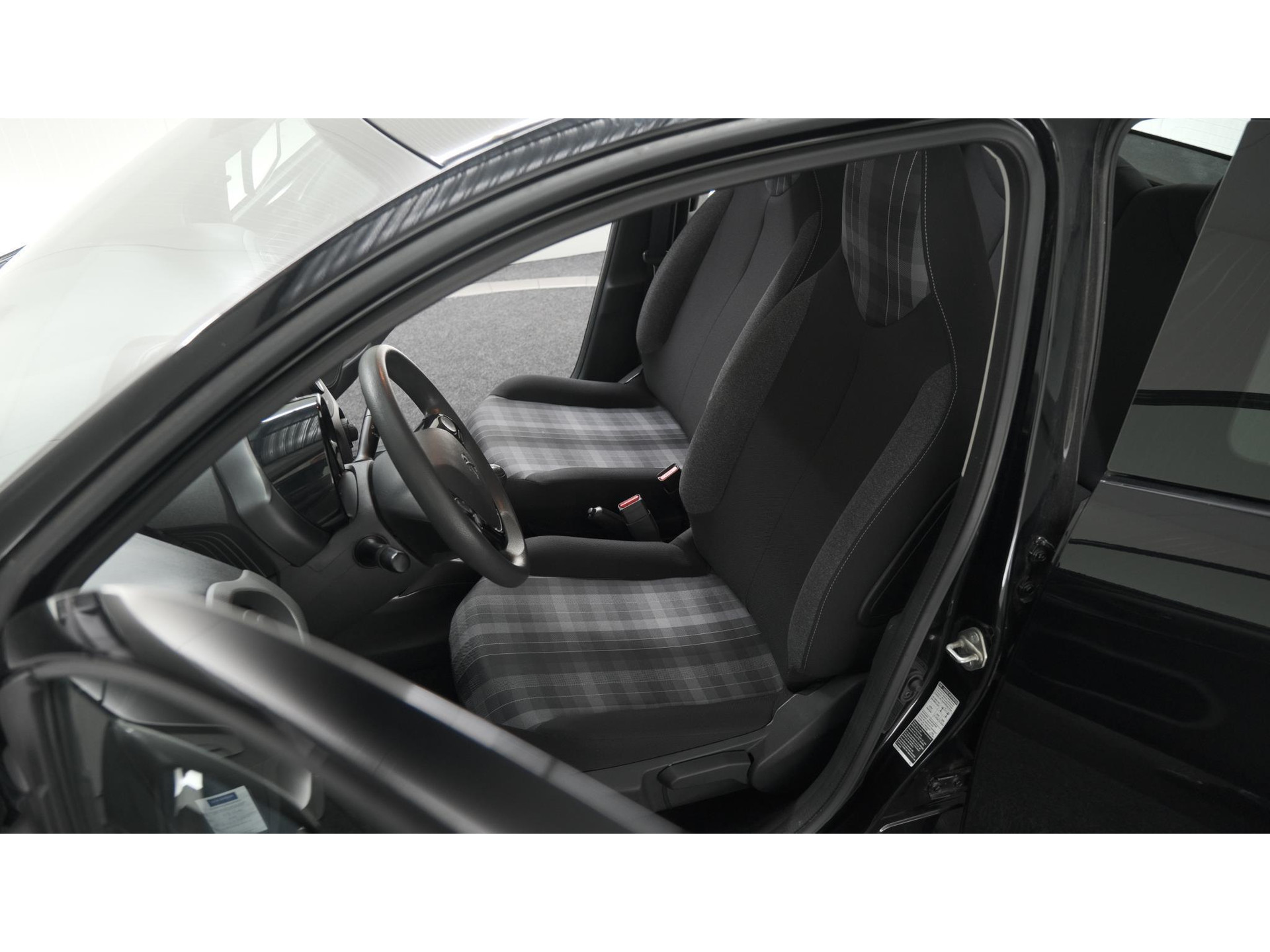 Peugeot 108 1.0 e-VTi Active | Airco | Bluetooth | Elektrische ramen|  5 Deurs