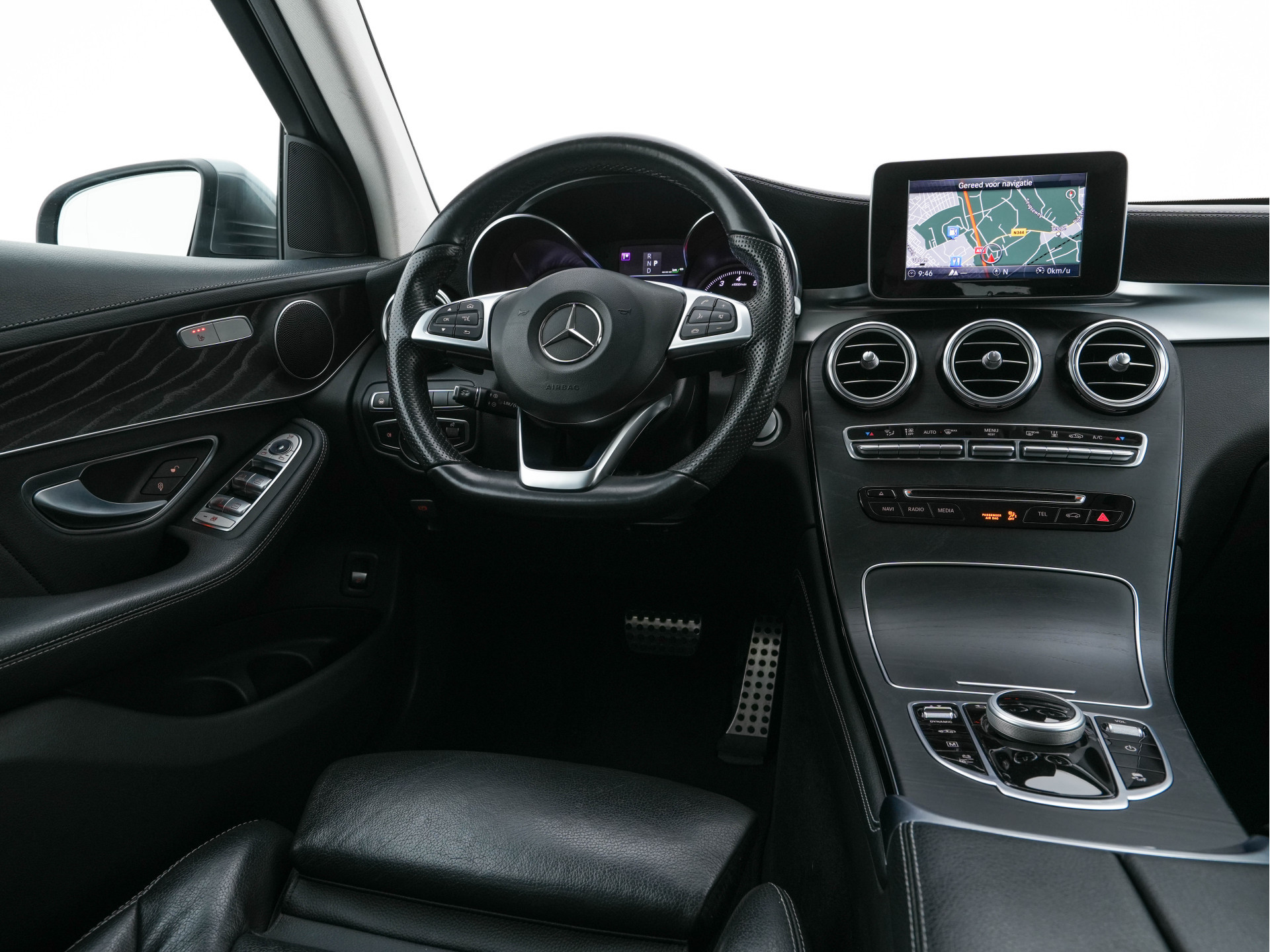 Mercedes-Benz GLC-klasse 350e 4MATIC Premium Plus Plug-in Aut. *LEATHER | FULL-LED | BLIND-SPOT | HEATED-SPORTSEATS | CAMERA | KEYLESS | AIR-SUSPENSION | ADAPTIVE-CRUISE | PRIVACY-GLASS | NAVI-FULLMAP | 20''ALU*