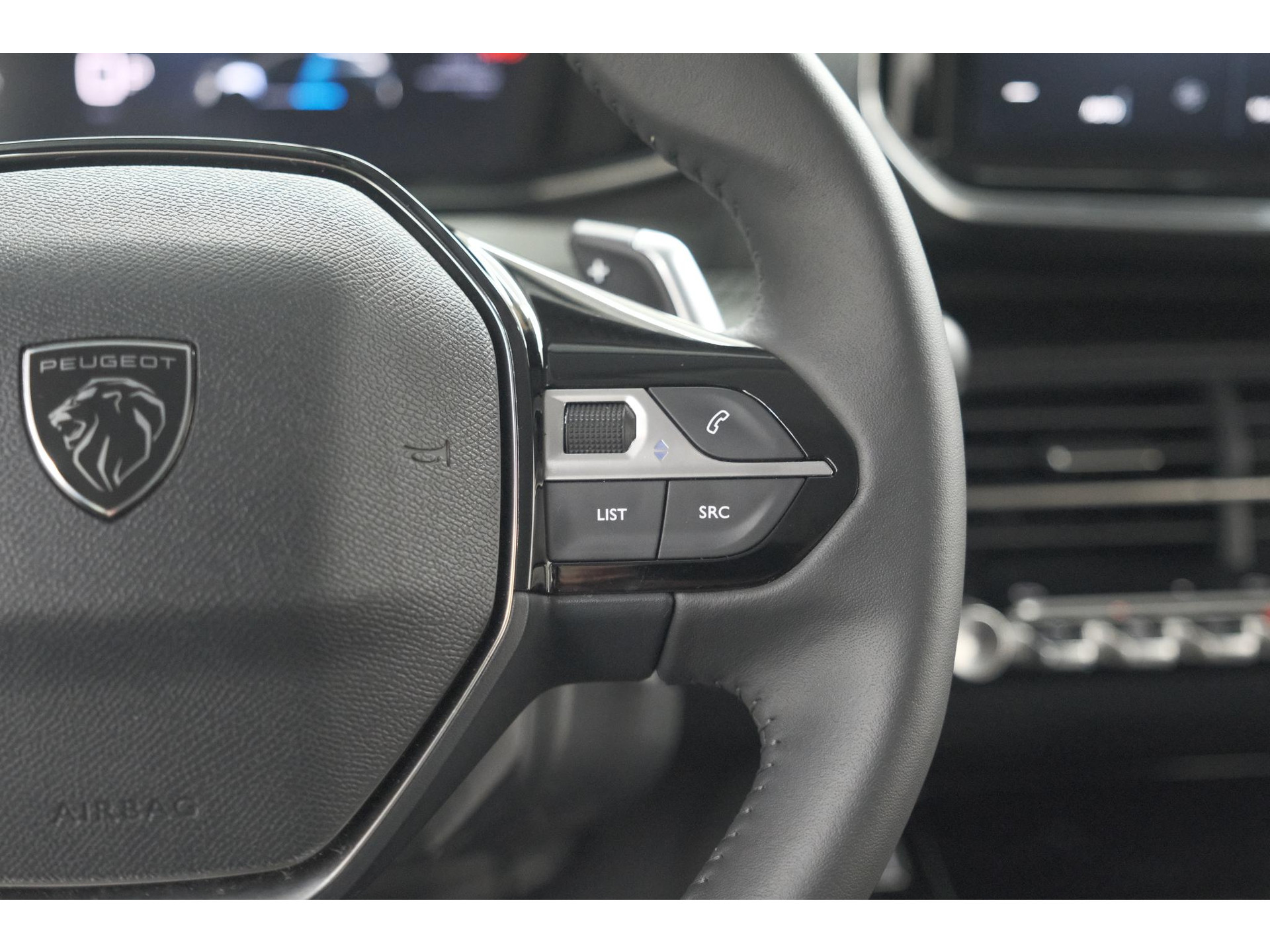 Peugeot 208 Hybrid 110 e-DCS6 Allure | Stoelverwarming | Apple Carplay | Parkeersensoren