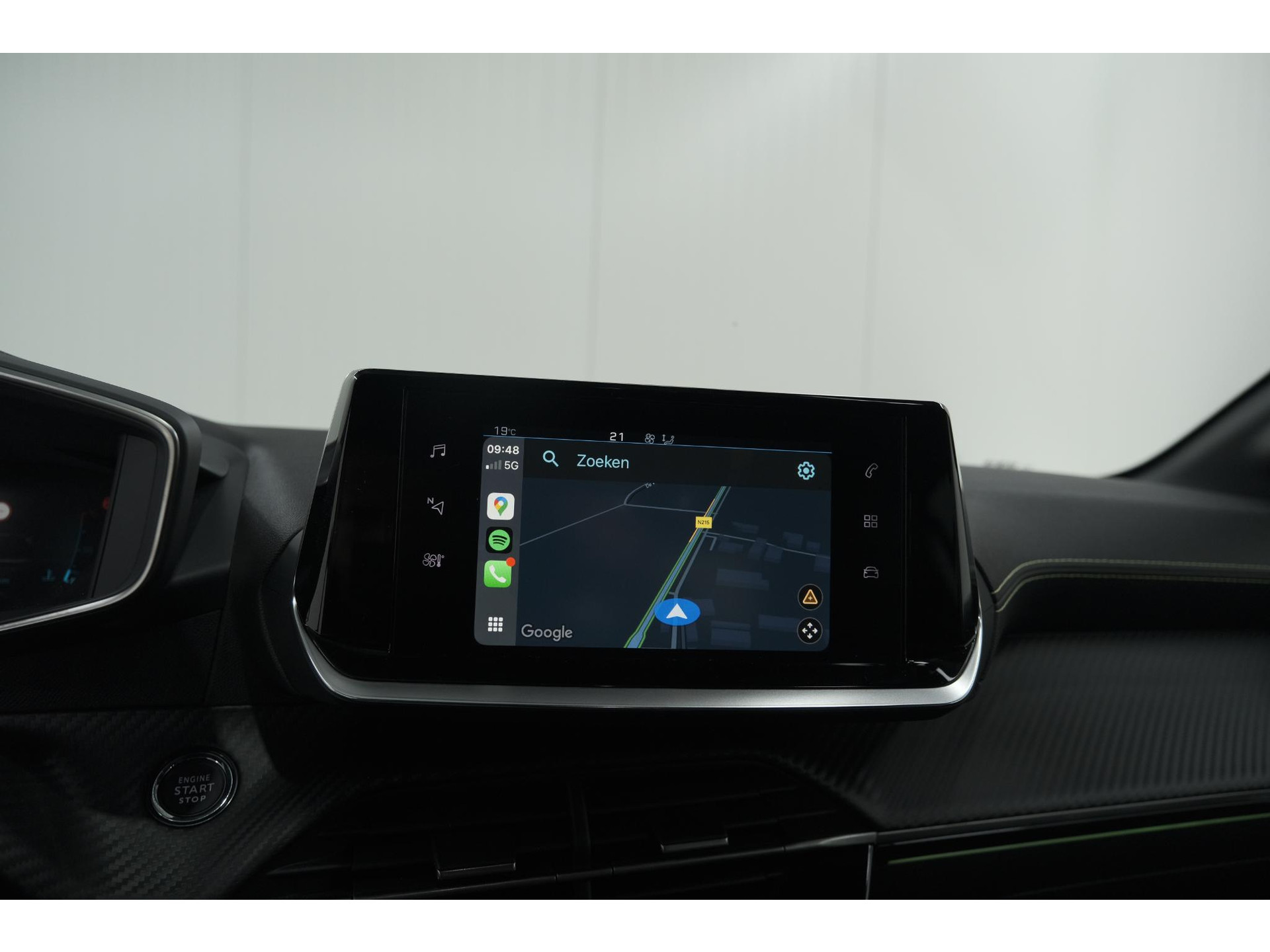 Peugeot 208 PureTech 100 GT | Camera | Adaptieve Cruise Control | Navigatie | Apple Carplay