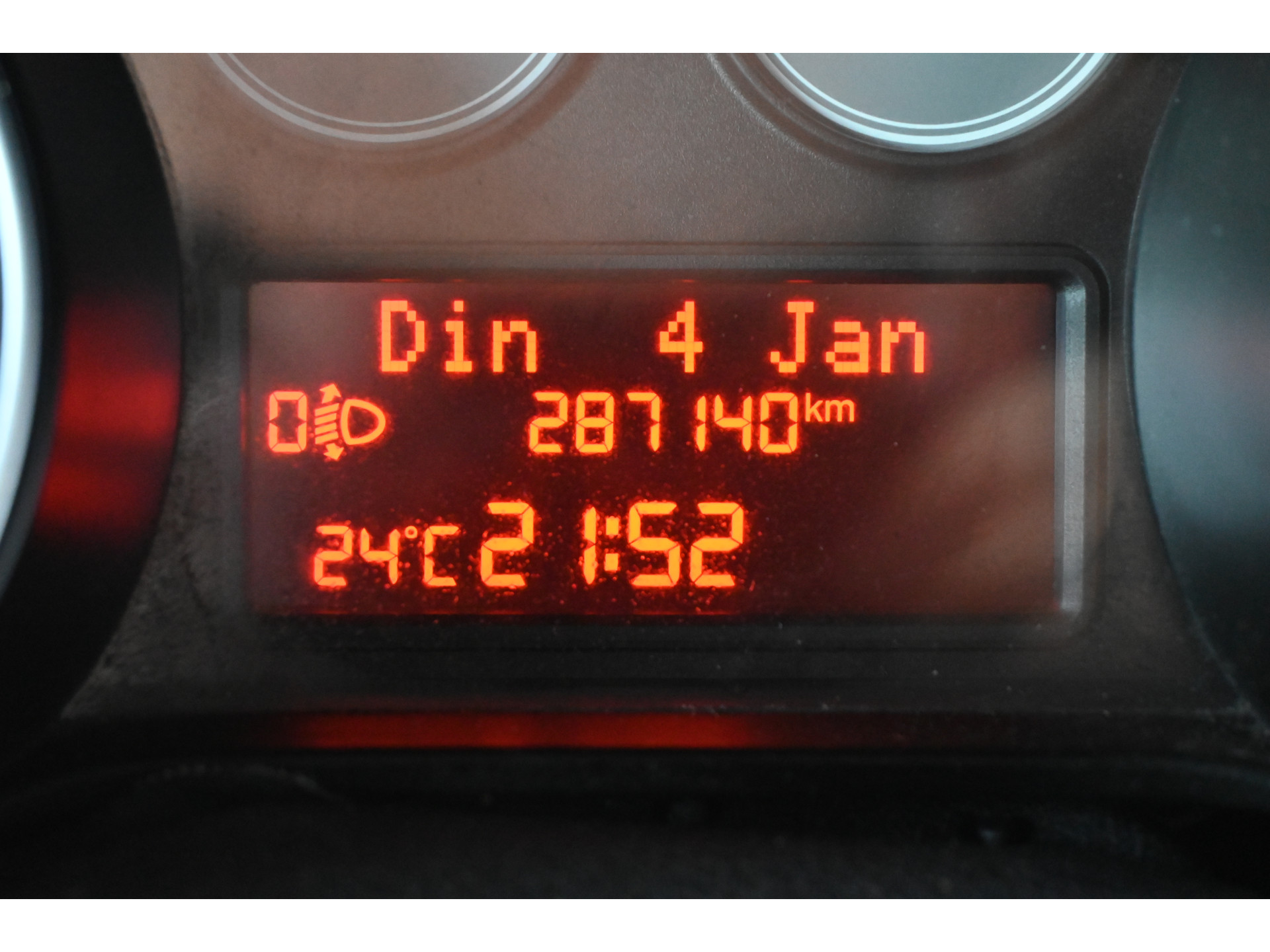 Fiat Punto Evo 1.3 M-Jet Dynamic Clima Cruise Control Lichtmetaal All in Prijs! Inruil Mogelijk!