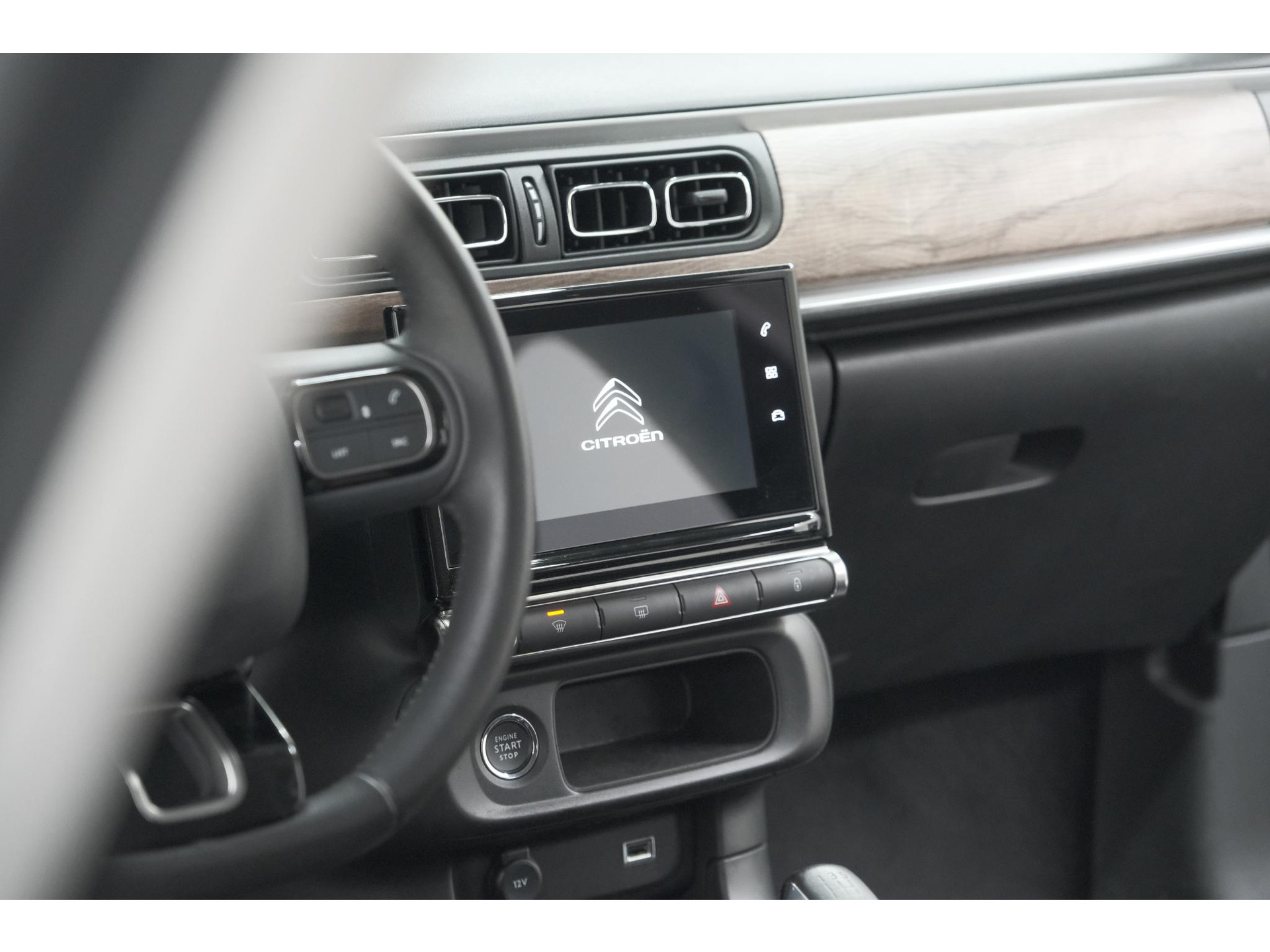 Citroen C3 PureTech 83 Max | Camera | Stoelverwarming | Navigatie | Parkeersensoren