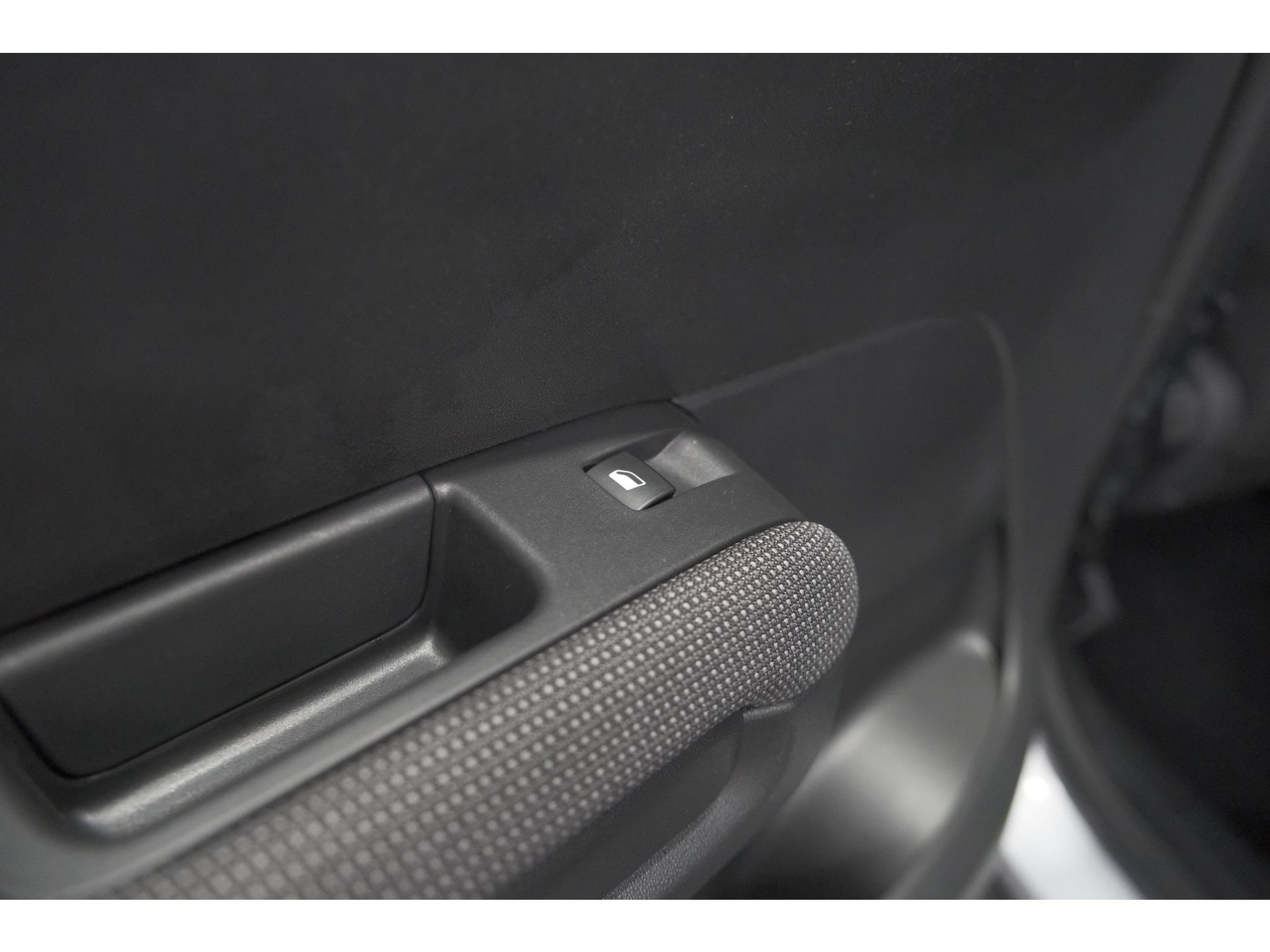 Citroen C3 Aircross PureTech 110 Plus | Parkeersensoren | Navigatie | Apple Carplay | Climate Control