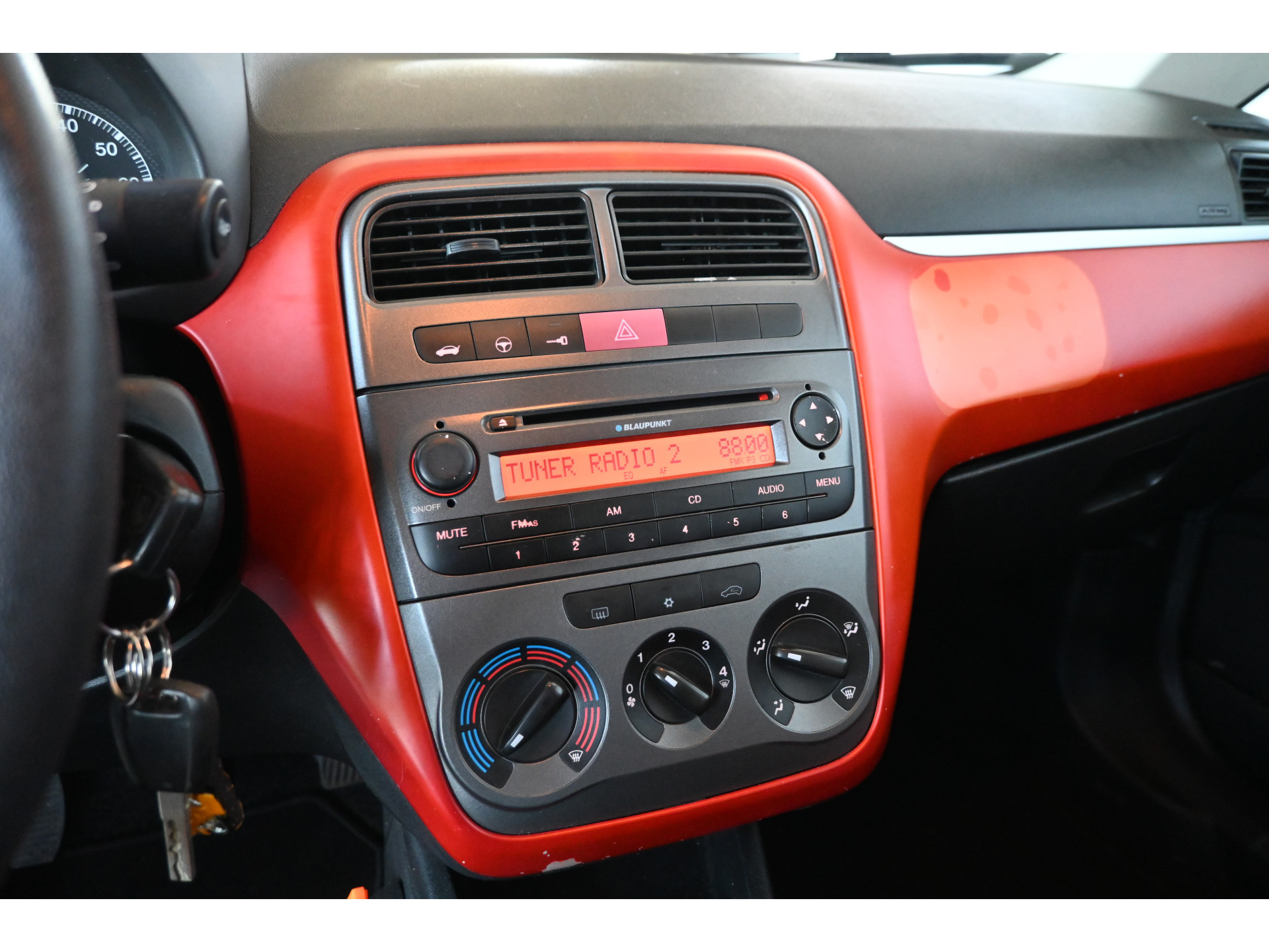 Fiat Grande Punto 1.4 Dynamic Nap Airco Lichtmetaal Stuurbekrachtiging Rijklaarprijs Inruil Mogelijk!