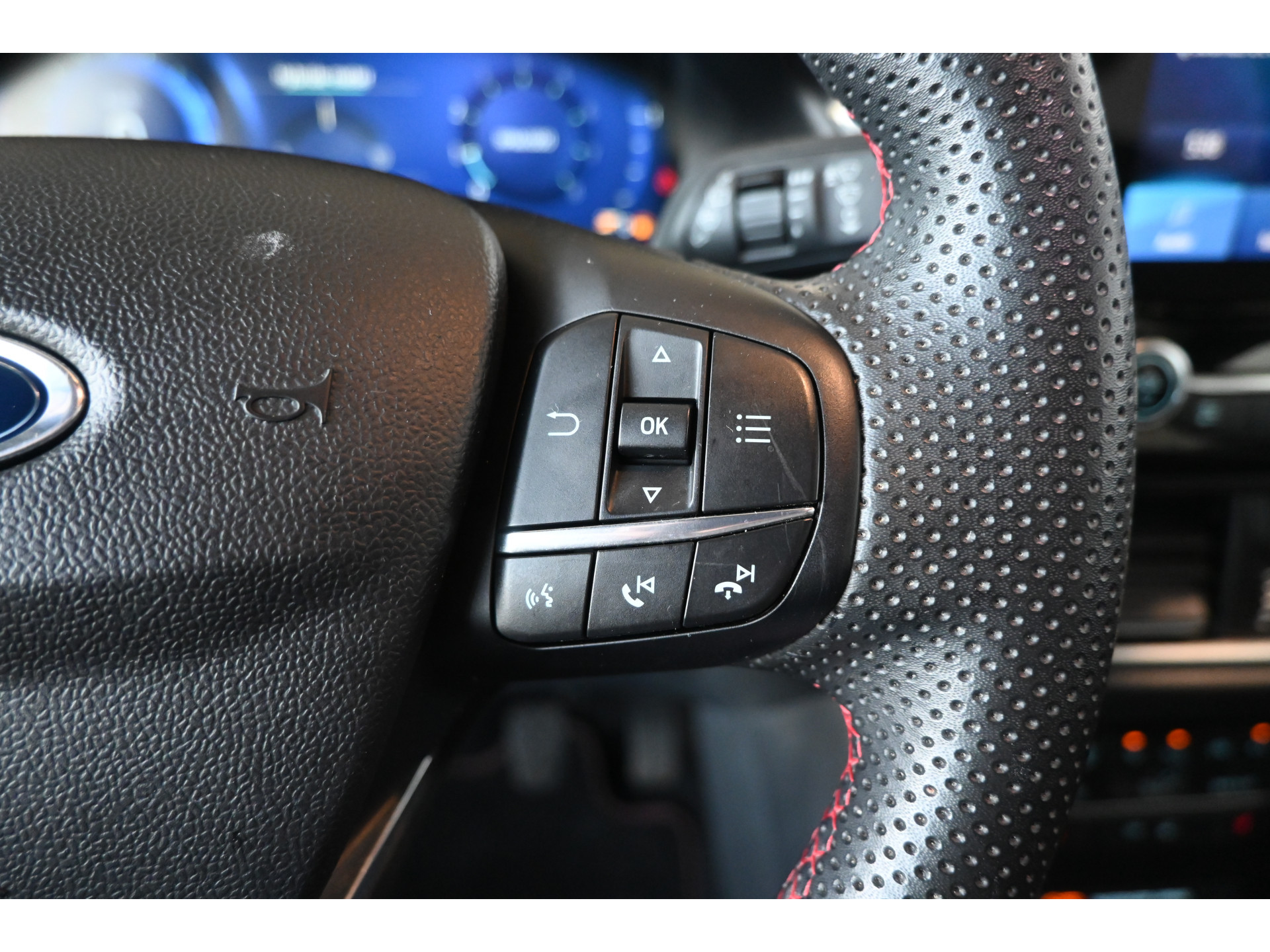 Ford Puma 1.0 EcoBoost Hybrid ST-Line X Adaptieve Cruise Clima Stoel / Stuurverwarming PDC CarPlay 100% Ondehrouden! Inruil Mogelijk!