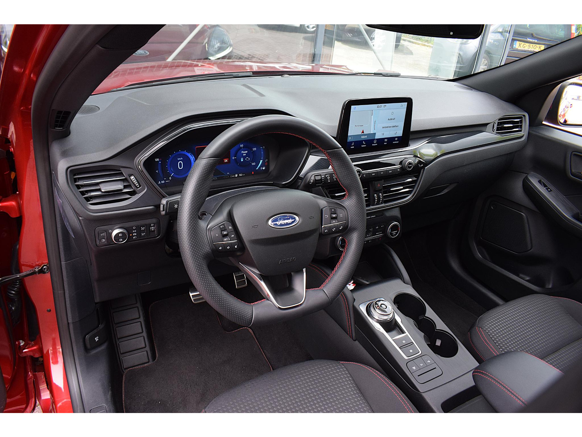 Ford Kuga 2.5 PHEV ST-Line | Pano | Apple Carplay | Stoelverwarming