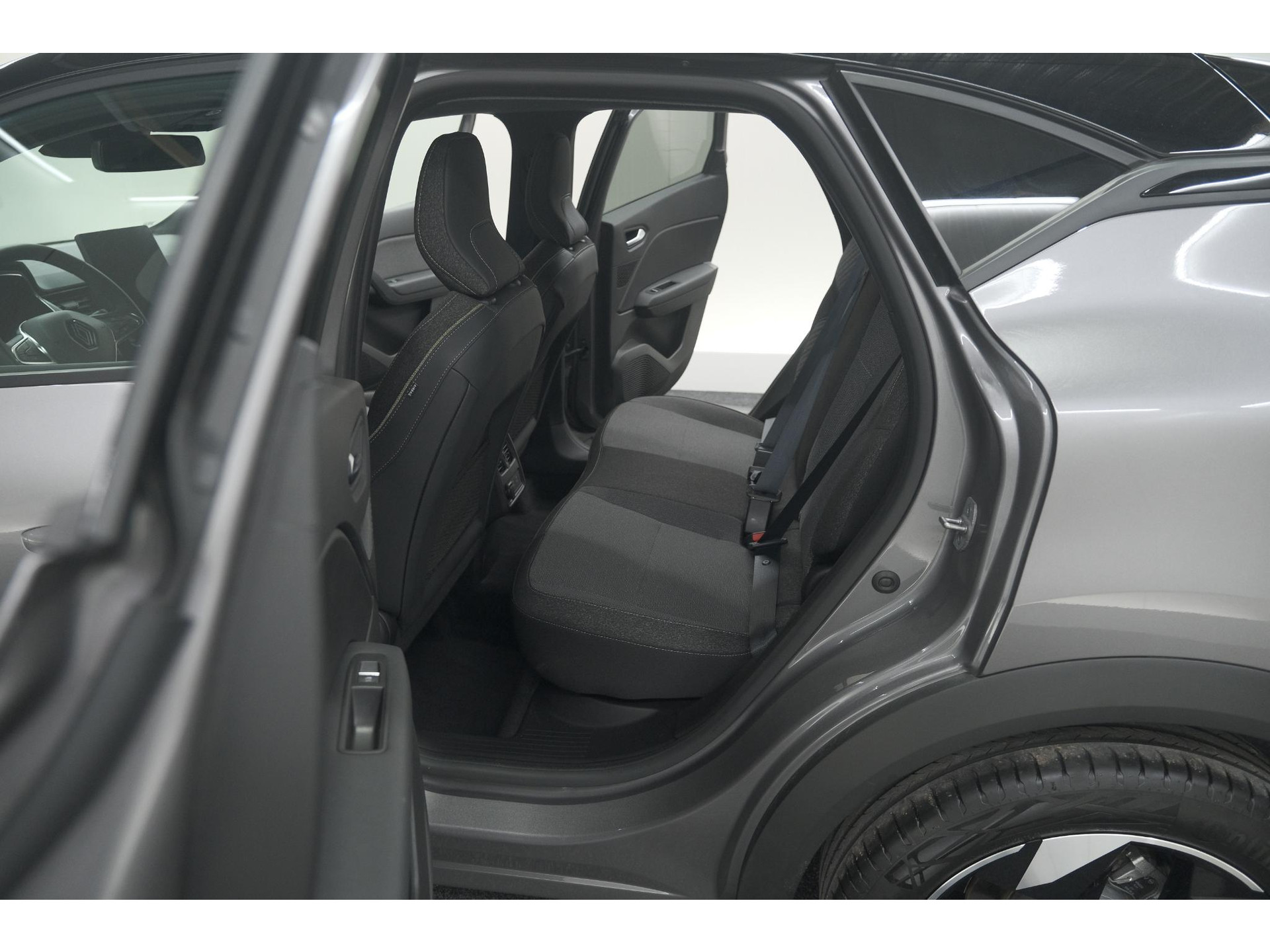 Renault Captur Mild Hybrid 160 EDC Techno | Camera | Navigatie | Apple Carplay | Pack Full Screen