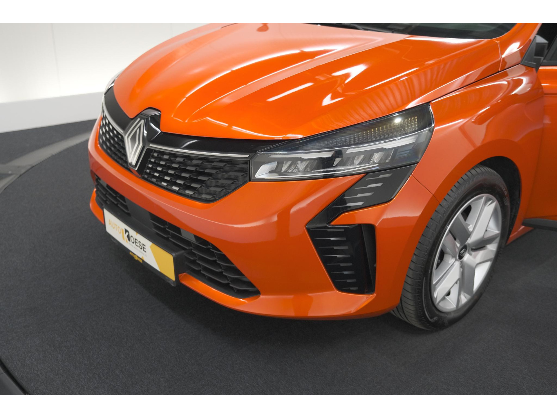 Renault Clio 1.6 E-Tech Full Hybrid 145 Evolution Holland Edition | Apple Carplay | Parkeersensoren | LED | Cruise Control