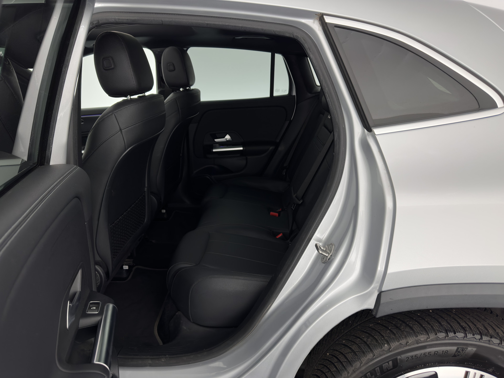 Mercedes-Benz EQA 250 Business Solution Luxury 67 kWh [ 3-Fase ] (SOH-94%) (INCL-BTW) *PANO | LEATHER | WIDESCREEN-COCKPIT | FULL-LED | BLINDSPOT | AMBIENT-LIGHT | CAMERA | NAVI-FULLMAP | DAB+ | COMFORT-SEATS | ECC | SHIFTPADDLES | CRUISE | HEATED-SEATS |