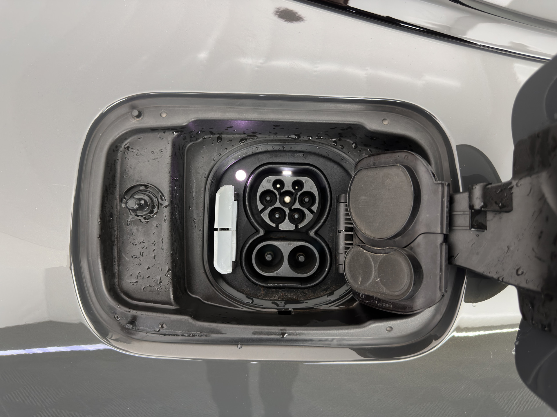 BMW i4 eDrive40 M-Sport High Executive 84 kWh (3-Fase) [SOH-97%] (INCL-BTW)  Aut *FULL-LEATHER | HEAD UP | FULL-LED | HARMAN/KARDON-AUDIO | ADAPTIVE-CRUISE |  ADAPTIVE-CRUISE | WIDESCREEN-COCKPIT | DAB+ | TOPVIEW | AMBIENT-LIGHT | CARPLAY | HEATED-SPORTSE