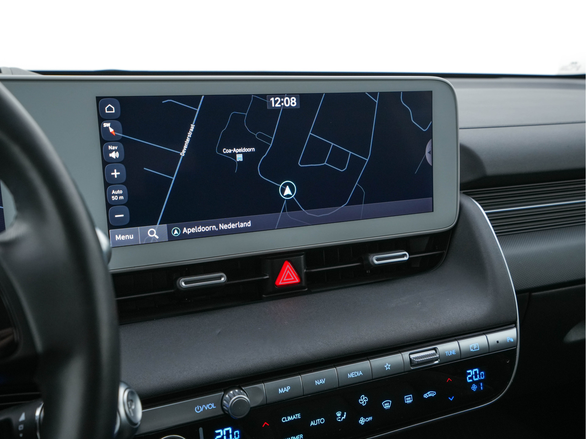 Hyundai IONIQ 5 Connect+ AWD 77.4 kWh [3-FASE]  { SOH-92% } (INCL-BTW) Aut.* HEATPUMP | LEATHER | BOSE-AUDIO | FULL-LED | DIGI-COCKPIT | AMBIENT-LIGHT | DAB | SHIFT-PADDLES | HEAD-UP | NAVI-FULLMAP | KEYLESS | CAMERA | HEATED-COMFORTSEATS | ...