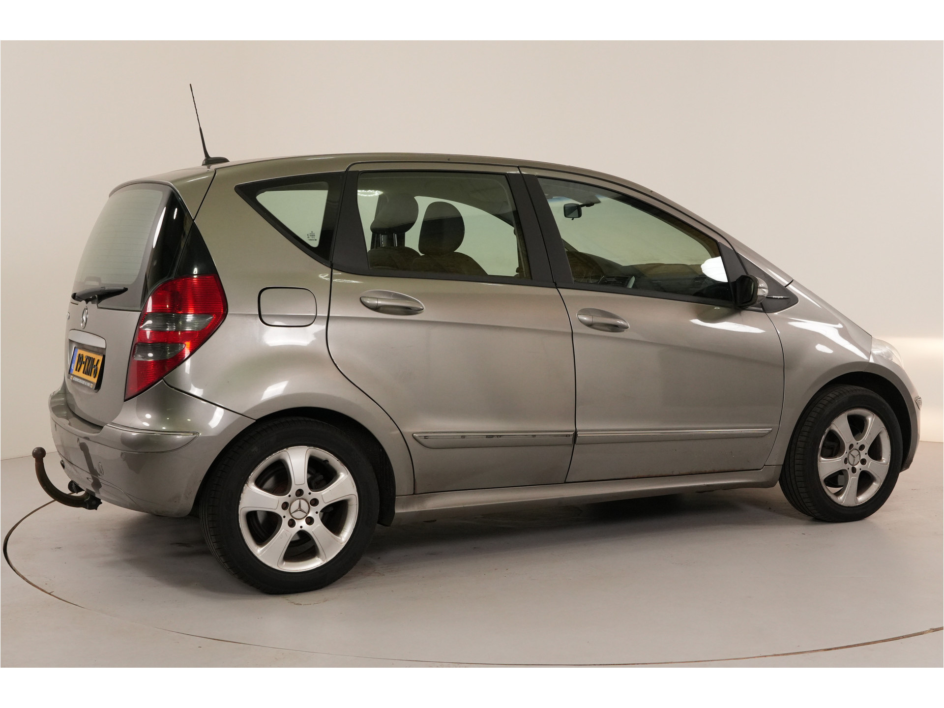 Mercedes-Benz A-klasse 200 | Trekhaak | Airco | PDC voor/achter |