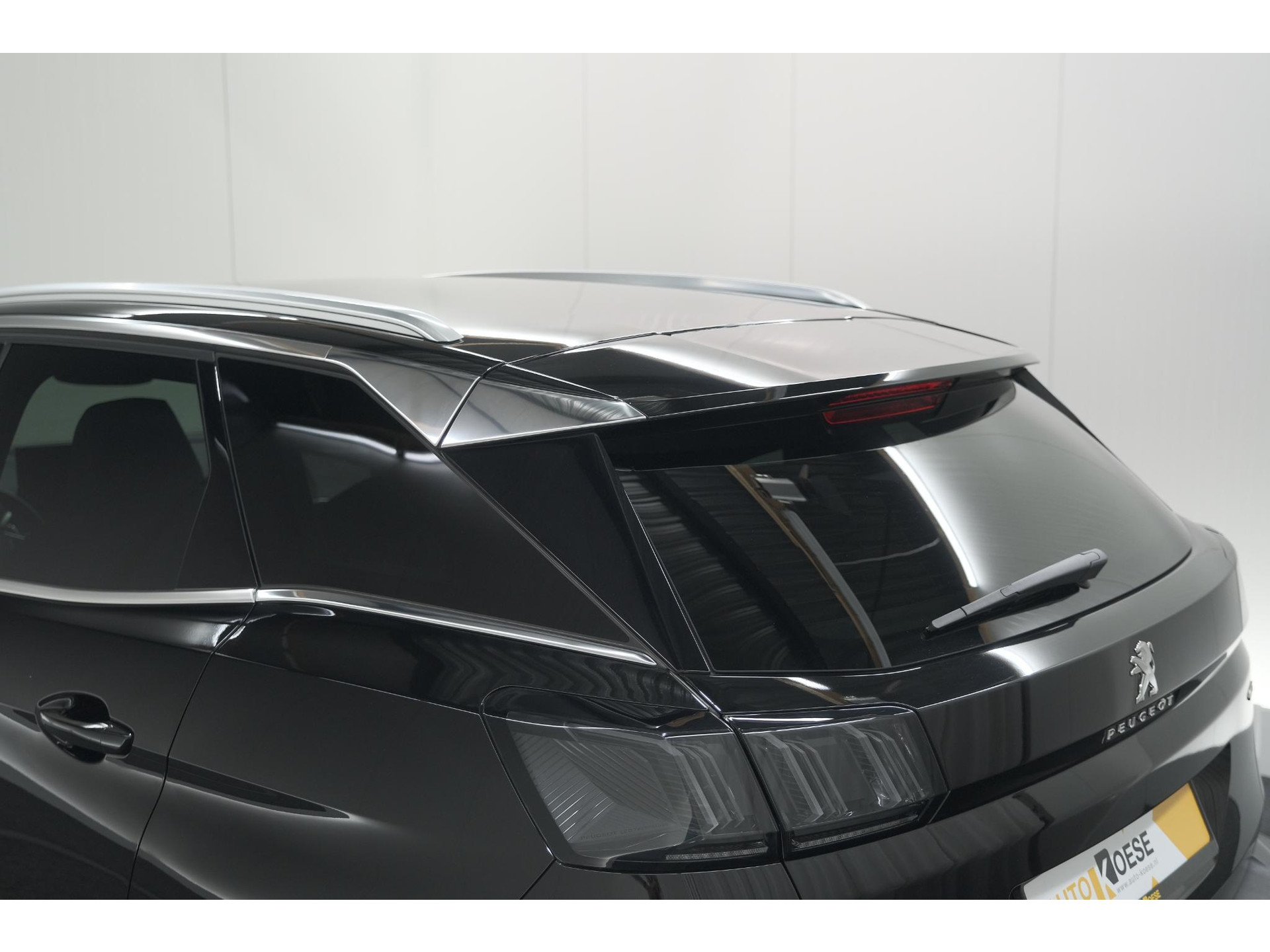 Peugeot 3008 136 Hybrid e-DCS6 GT | 360 Camera | Adaptieve Cruise Control | Elektrische Kofferklep | Stoelverwarming