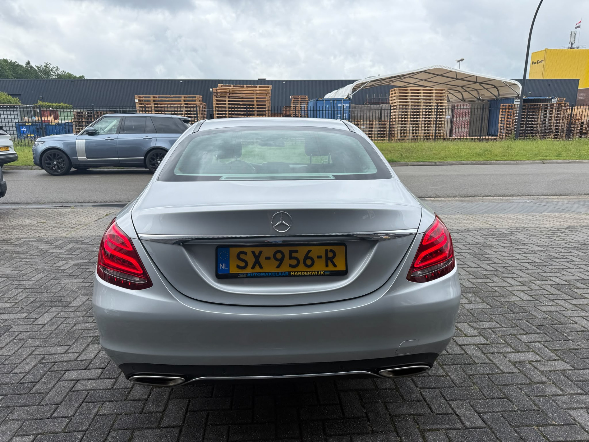 Mercedes-Benz C-klasse 180 Business Solution | 2E EIGENAAR |3/6/12MND GARANTIE | AUTOMAAT | CRUISE | LED | CAMERA | STOELVERW. | NAVI |