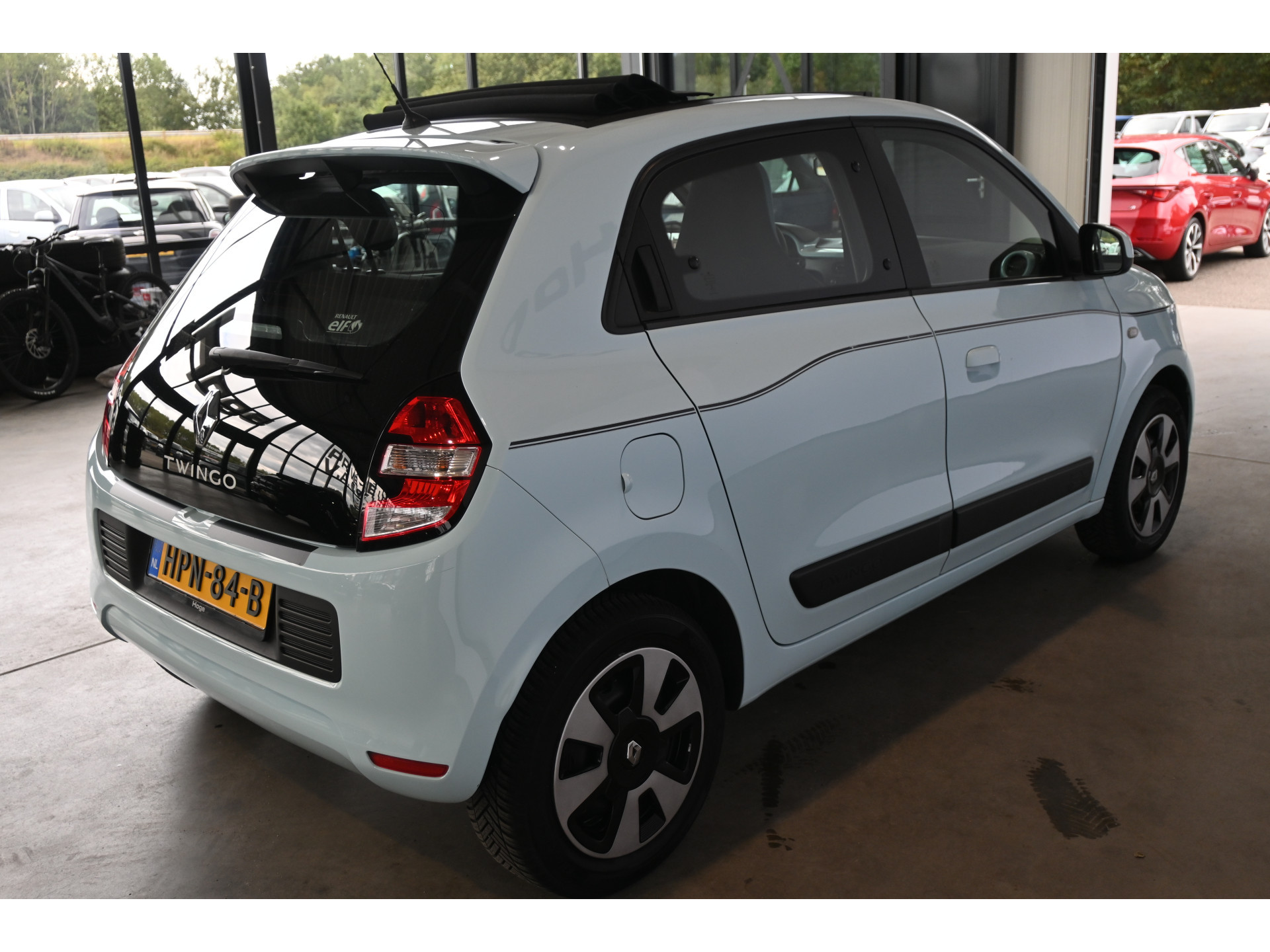 Renault Twingo 1.0 SCe Serie Signature VIVA Airco Schuif / vouwdak Cruise control 100% Onderhouden! Inruil Mogelijk!