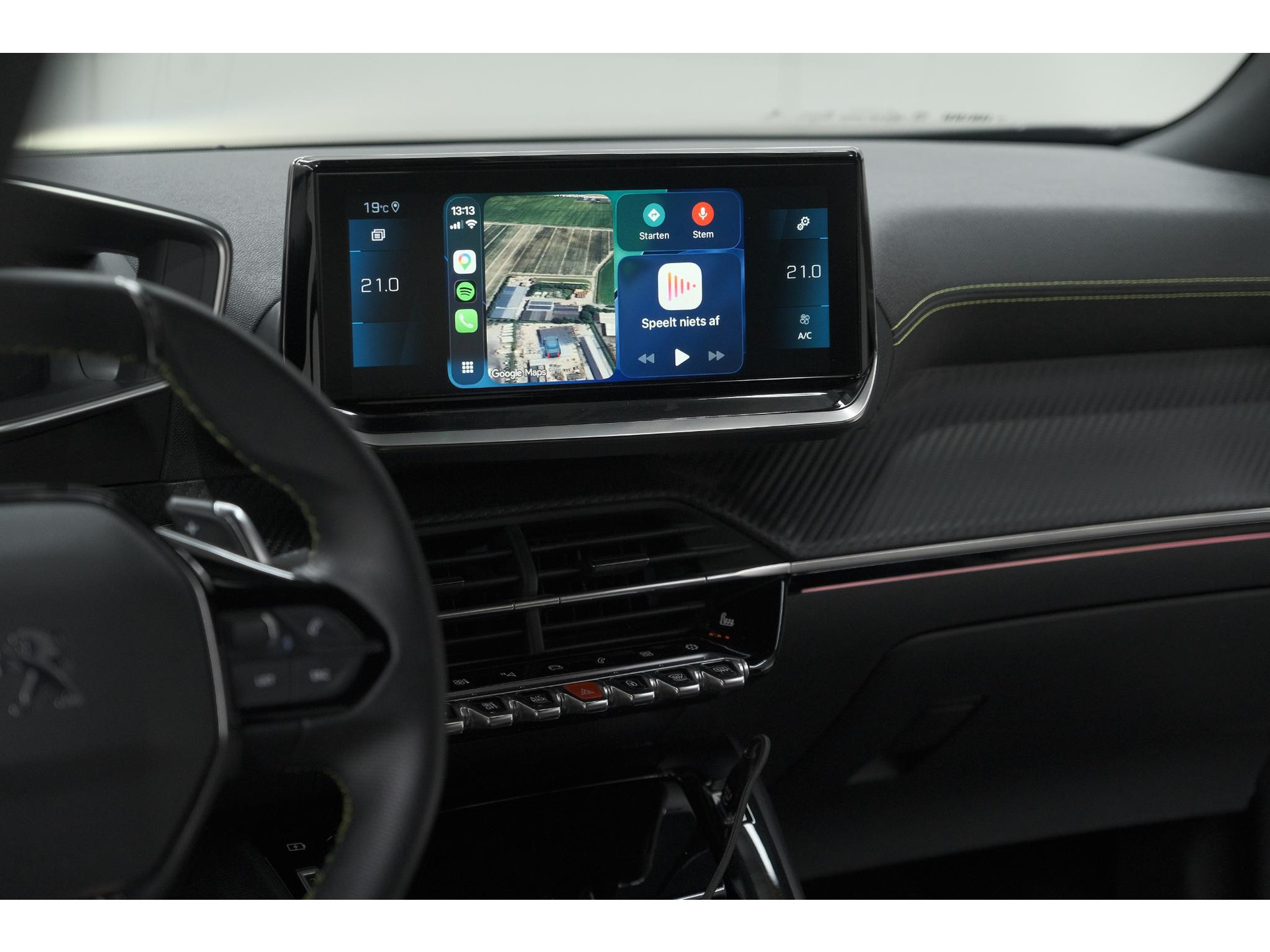 Peugeot 2008 PureTech 130 EAT8 GT | Camera | Dodehoekdetectie | Apple Carplay | Pack Winter