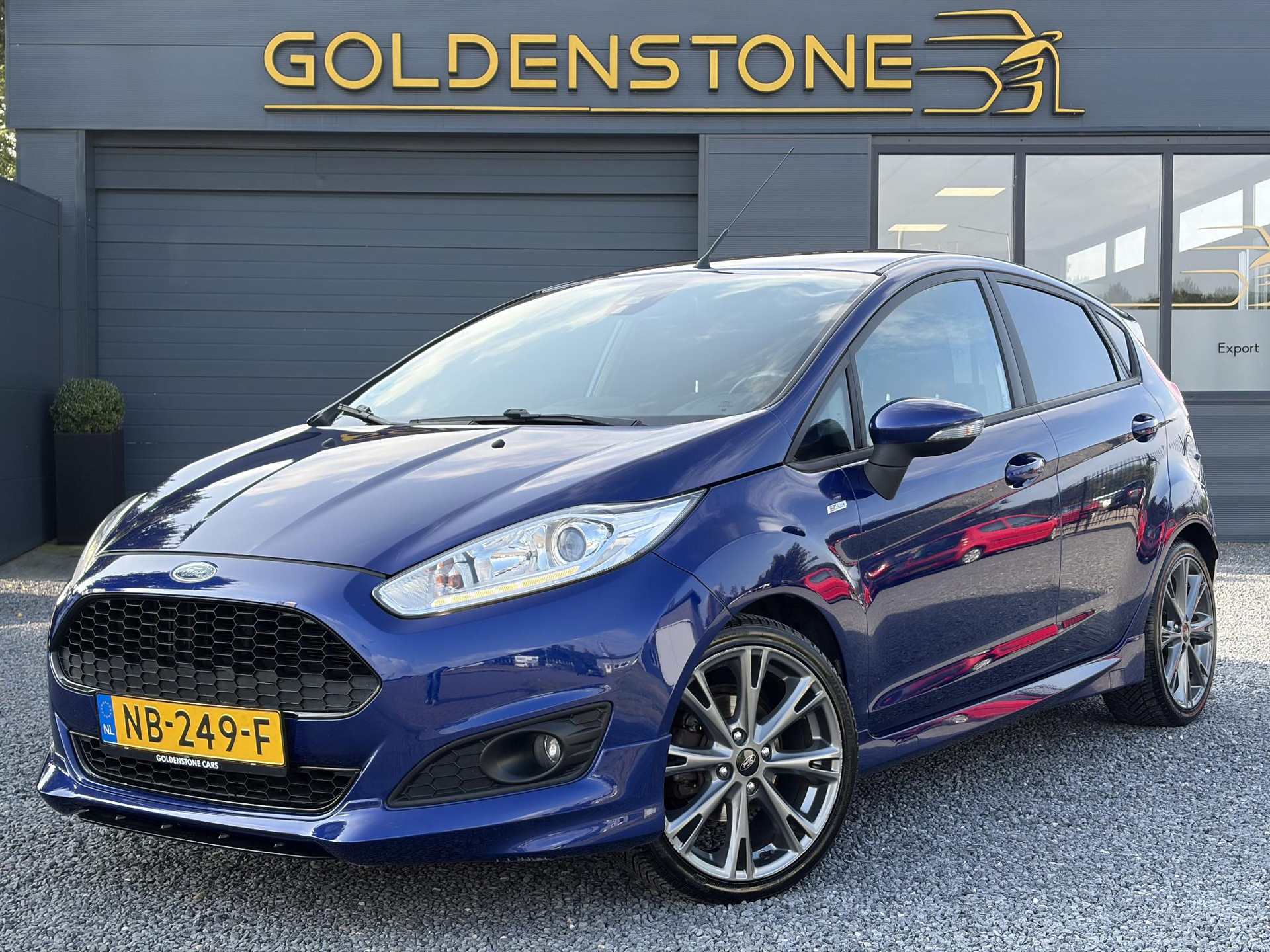 Ford Fiesta 1.0 EcoBoost ST Line 102pk l Navi l 2e Eigenaar l Airco l Cruisel 5 Deurs l  Pdc l 17''Lm velgen l Recent beurt gehad l Bj 12-2016 l N.A.P l Apk tot 01-2027