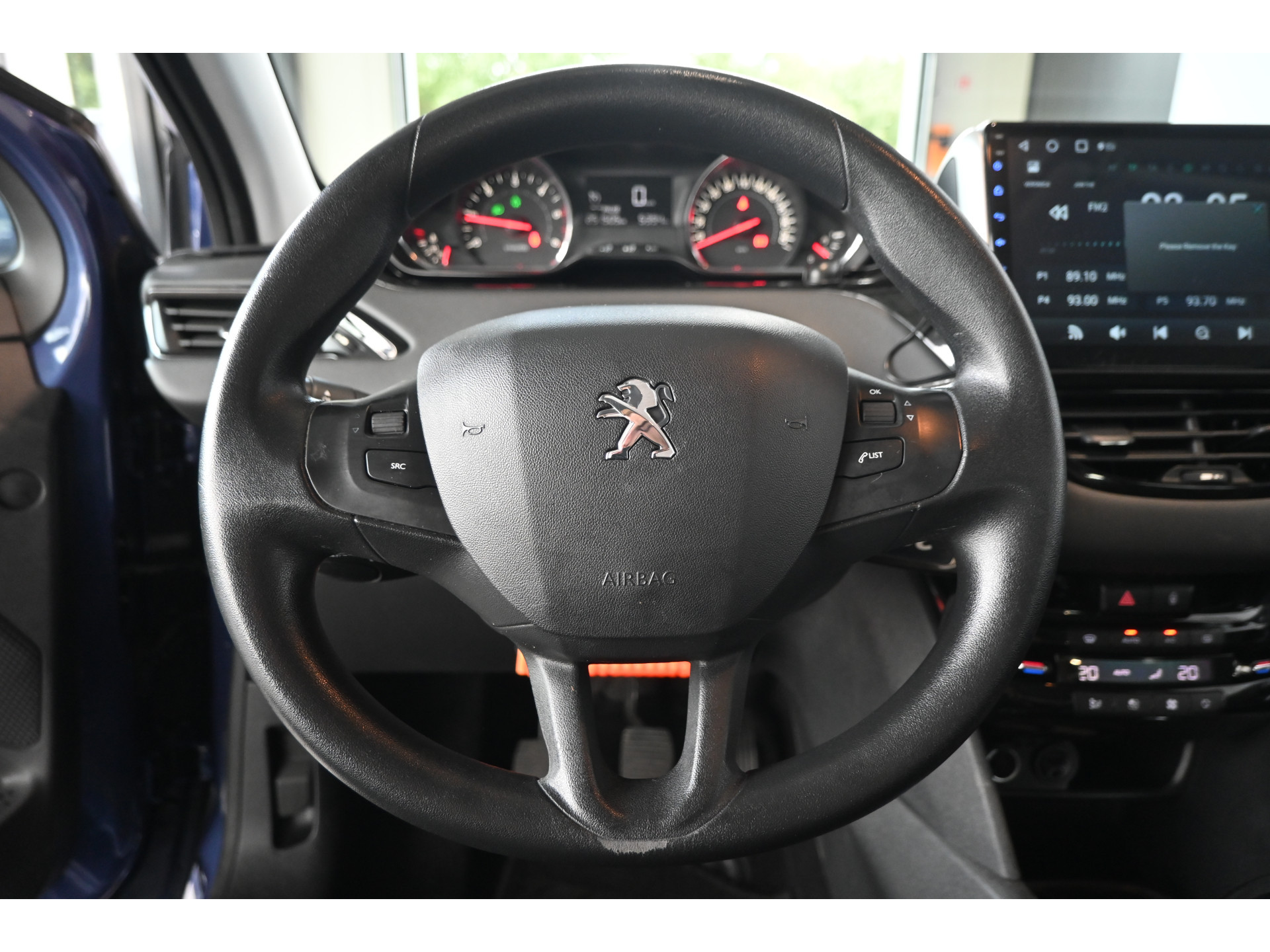 Peugeot 208 1.6 e-HDi Active Clima Cruise control Trekhaak Navigatie Lichtmetaal 100% Onderhouden Inruil Mogelijk!