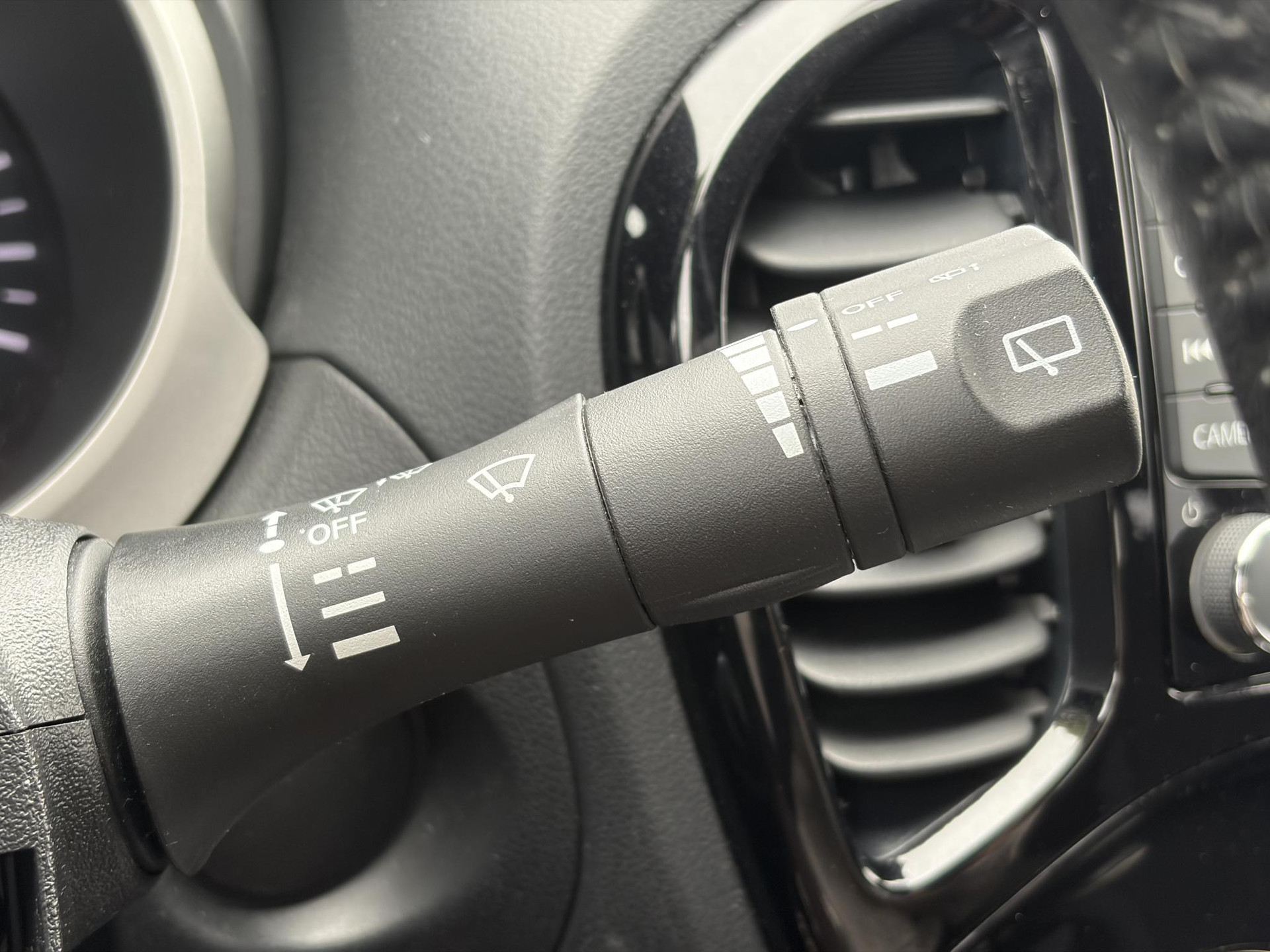 Nissan Juke 1.6 Connect Edition ✓1e Eigenaar✓Navi✓Camera✓117pk✓Clima✓Cruise✓Lm velgen✓Recent beurt gehad✓N.A.P✓Apk tot 09-2027