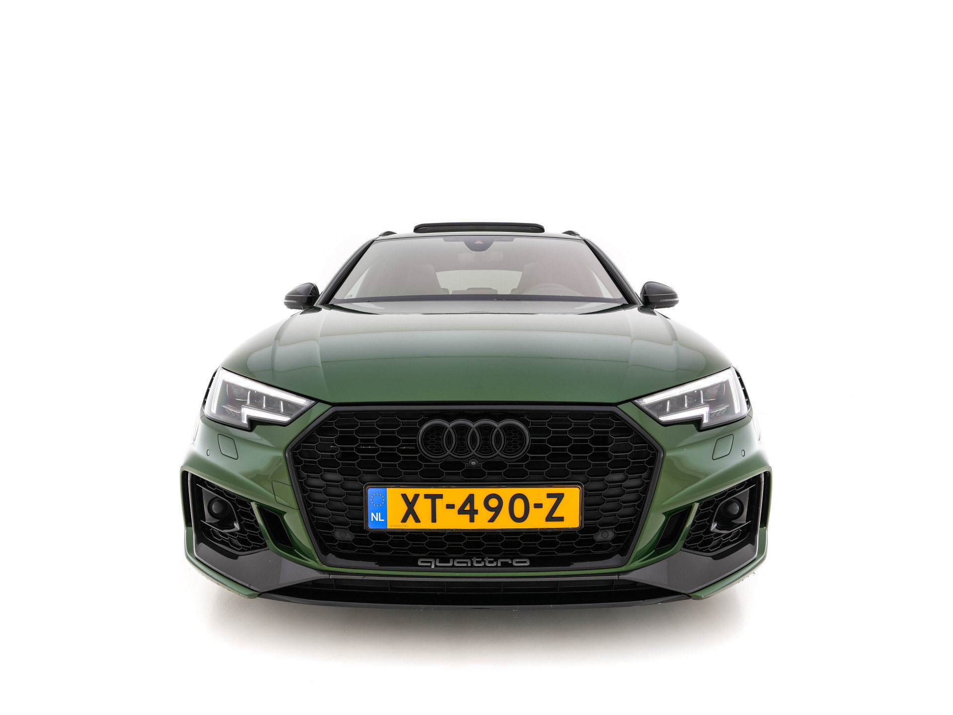 Audi RS4 2.9 TFSI quattro *MILLTEK | KERAMIK | APPLE-CARPLAY | PPF | ABT | B&O | 360-CAMERA | PANO | CARBON-PACK | HUD | SONOMA-GREEN | DEALER-AUTO*