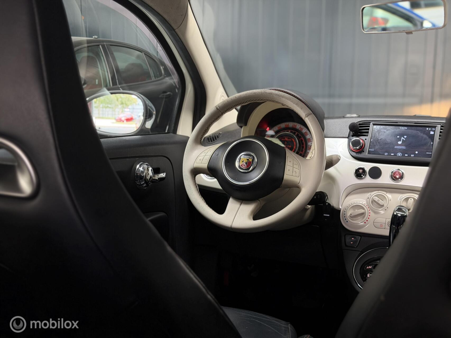 Fiat 500 1.2 Lounge|Automaat|Panodak|Leder|CarPlay|Abarth Look