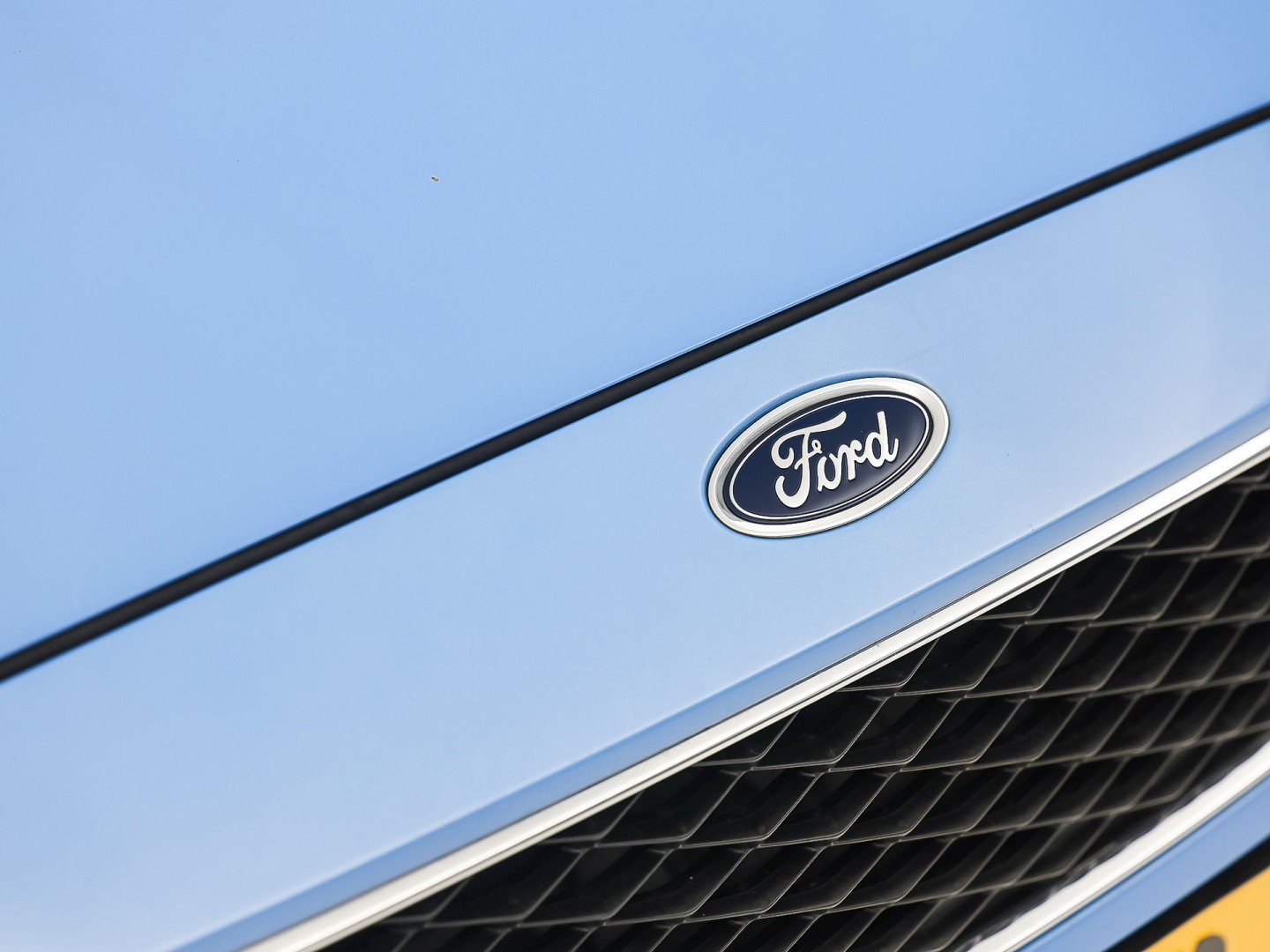 Ford Focus 1.0 Sport (NAVIGATIE, LM VELGEN, PARKEERSENSOREN, TREKHAAK, SPORTSTOELEN, CRUISE, NIEUWSTAAT)