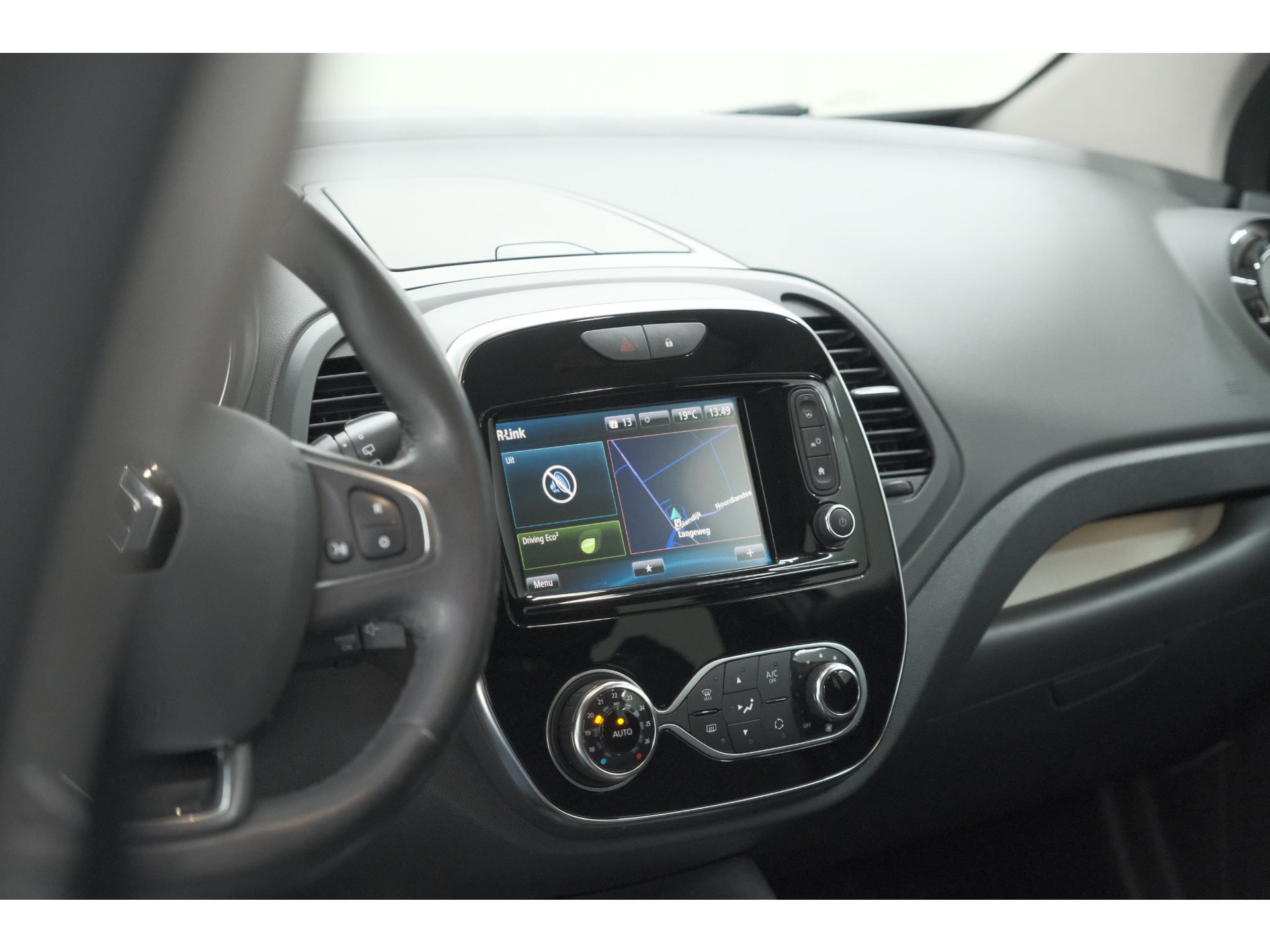 Renault Captur TCe 150 EDC Intens | Camera | Dodehoekdetectie | R-Link Navigatie | Parkeersensoren