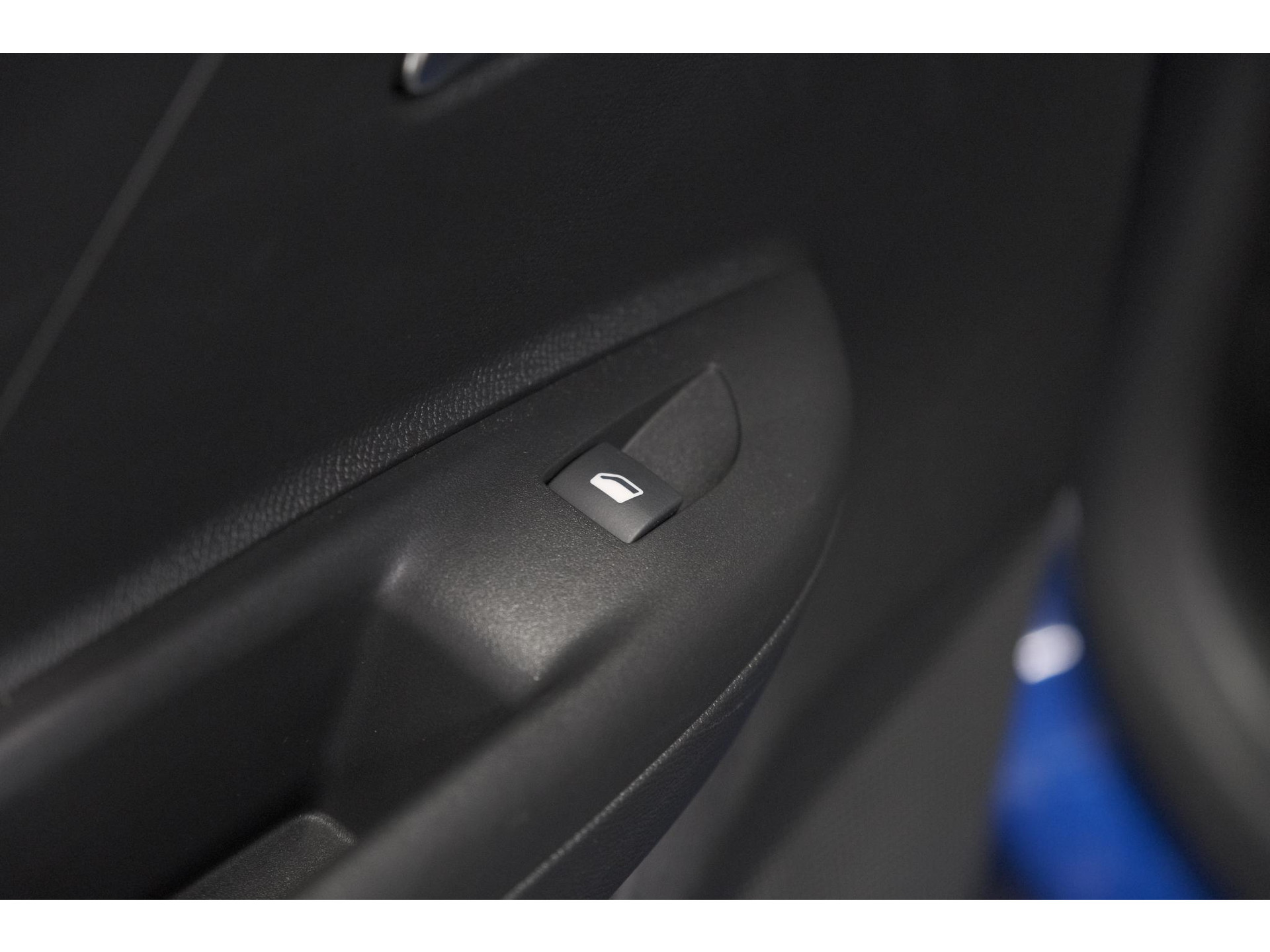 Opel Mokka 1.2 Turbo 145 Hybrid GS | Allseason Banden | Adaptieve Cruise Control | Camera | Dodehoekdetectie | Stoelverwarming
