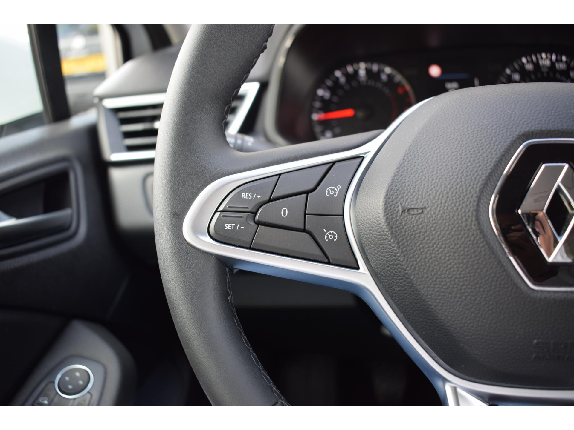 Renault Clio 1.0 TCe Zen | Apple CarPlay | Cruise | Airco | Sportstoelen