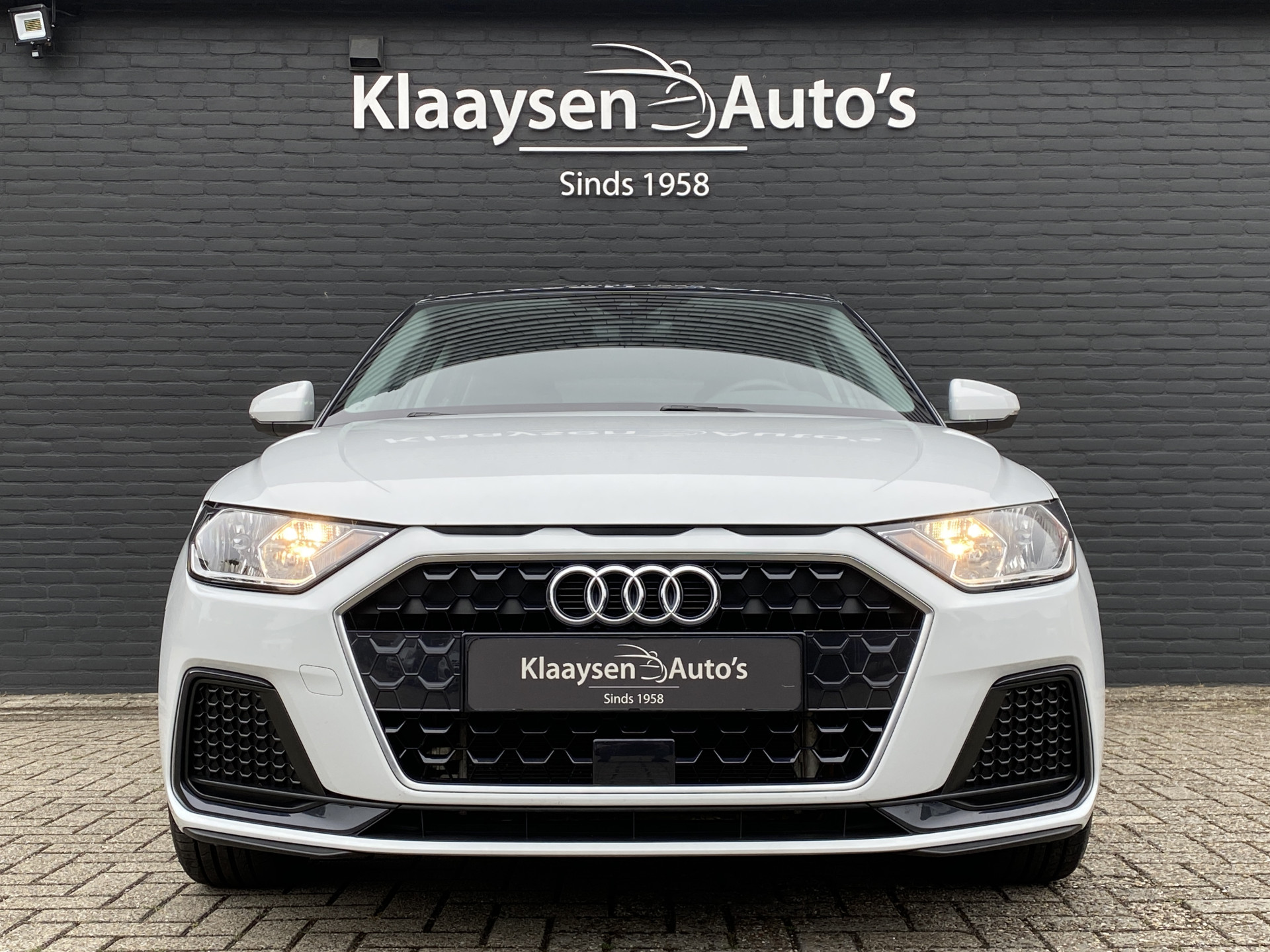 Audi A1 Sportback 30 TFSI Advanced Edition 116 pk AUT. | 1e eigenaar | dealer onderh. | apple carplay | climate control | stoelverw.
