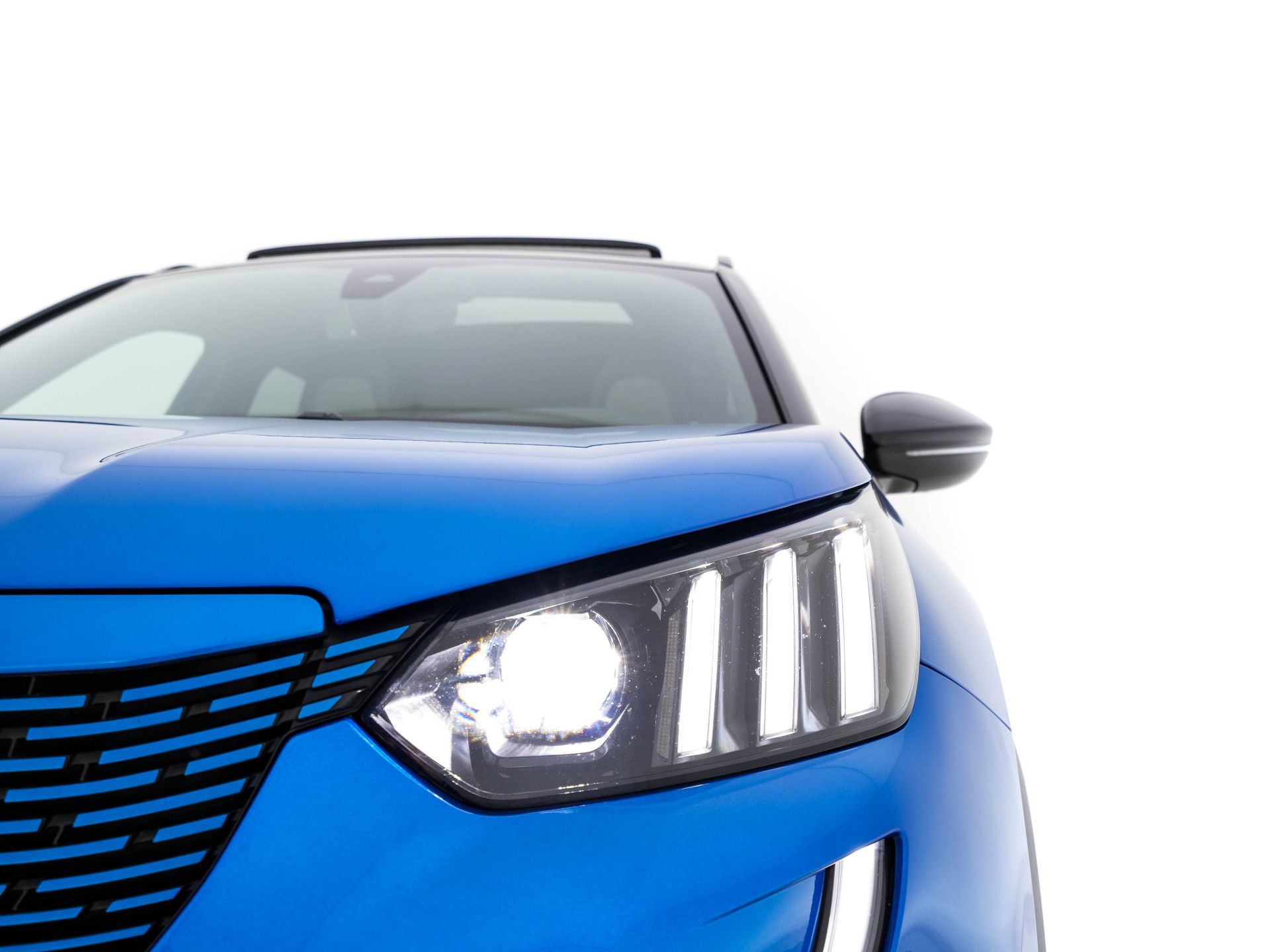 Peugeot e-2008 EV GT 50 kWh {SOH-91%} (INCL-BTW) Aut. *PANO | ADAPT.CRUISE | DIGI-COCKPIT | FULL-LED | BLIS | KEYLESS | MICROFIBRE-LEATHER | CAMERA | CARPLAY | CCS-FASTLOADER | DAB+ | NAVI-FULLMAP | ECC | PDC | SPORT-SEATS | ...