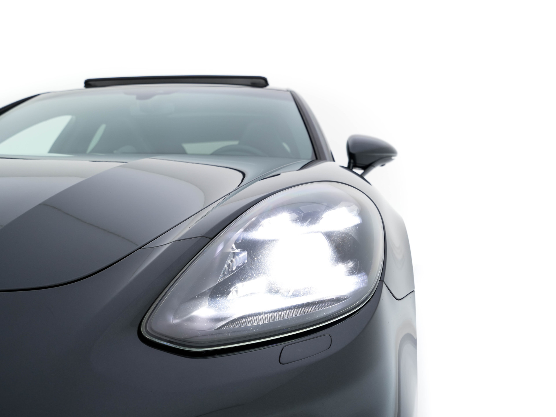 Porsche Panamera Sport Turismo 2.9 4 E-Hybrid Plug-In Aut. *PANO | LEATHER | NAVI-FULLMAP | AIR-SUSPENSION | KEYLESS | BOSE-SURROUND | SOFT-CLOSE | ADAPT-CRUISE | SURROUND-VIEW | DAB | MEMORY-PACK | CARPLAY | SPORT-SEATS | ...