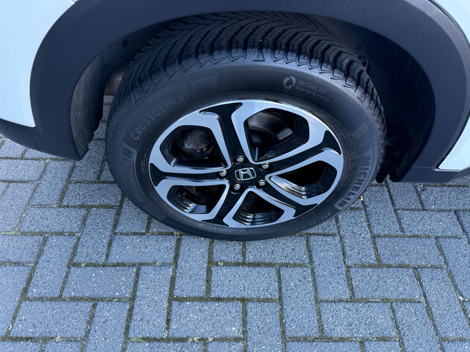 Honda HR-V 1.5 i-VTEC Executive | 1E EIGENAAR | 3/6/12MND GARANTIE | AUTOMAAT | PANO | LED | DAB | NAVI | CRUISE |
