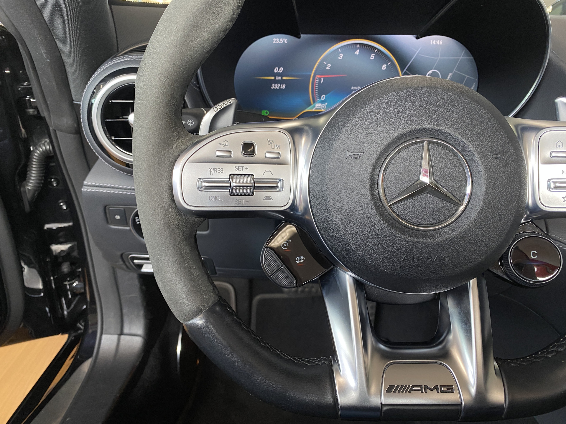 Mercedes-Benz AMG GT C Roadster 4.0 Premium V8 577 pk AUT. | dealer onderhouden | achteras besturing | memory stoel | adaptieve cruise | 360 camera
